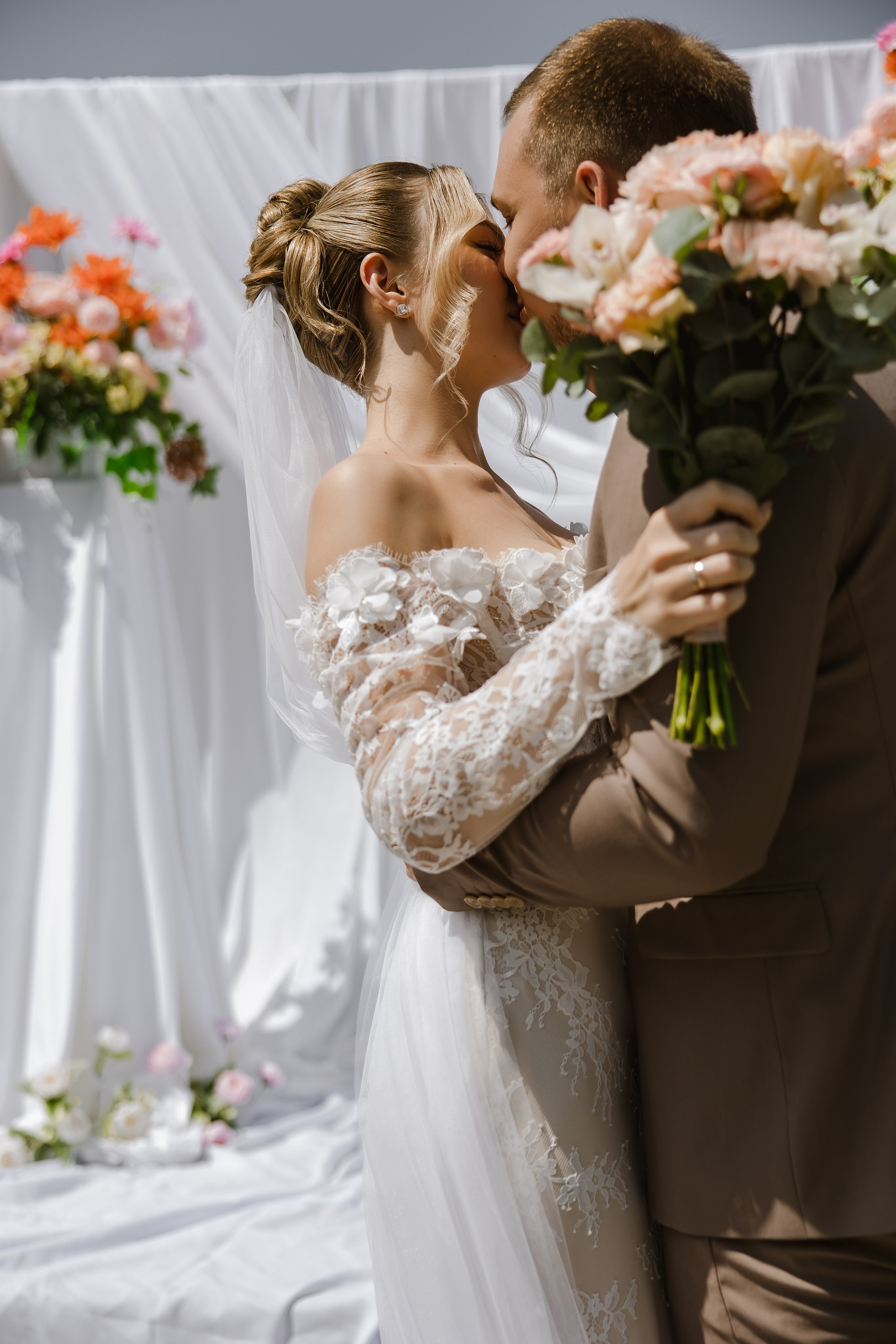 Свадебная фотосессия в Самаре в частном доме. Свадебный и семейный фотограф в Самаре и Тольятти | Елена Топанцева