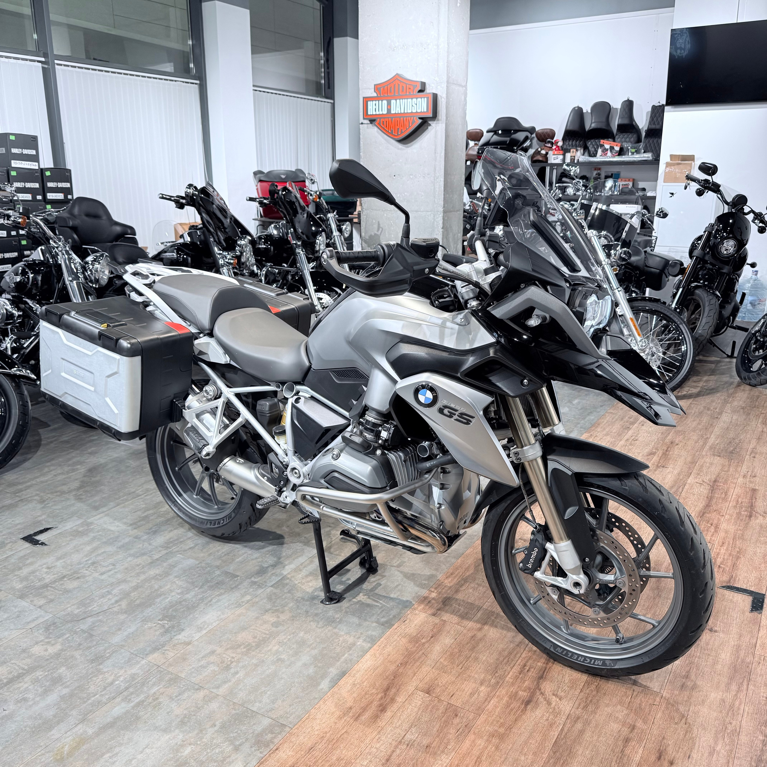 2015 ВMW R1200GS Black/Agate Grеy. Hello Davidson, Москва. Только хорошие мотоциклы…