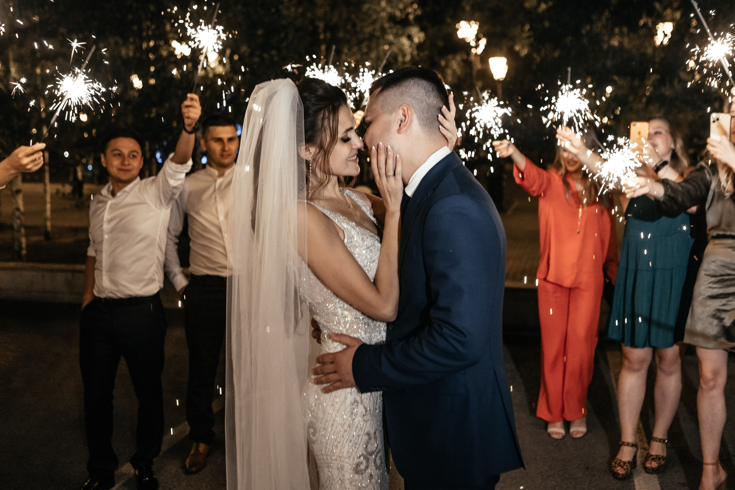 Свадебный фотограф Уфа — Руслан ГабдлисламовЖивые эмоции, красивые кадры, воспоминания на всю жизнь.Работаю по всей Республике Башкортоста. Свадебный фотограф Уфа Руслан Габдлисламов