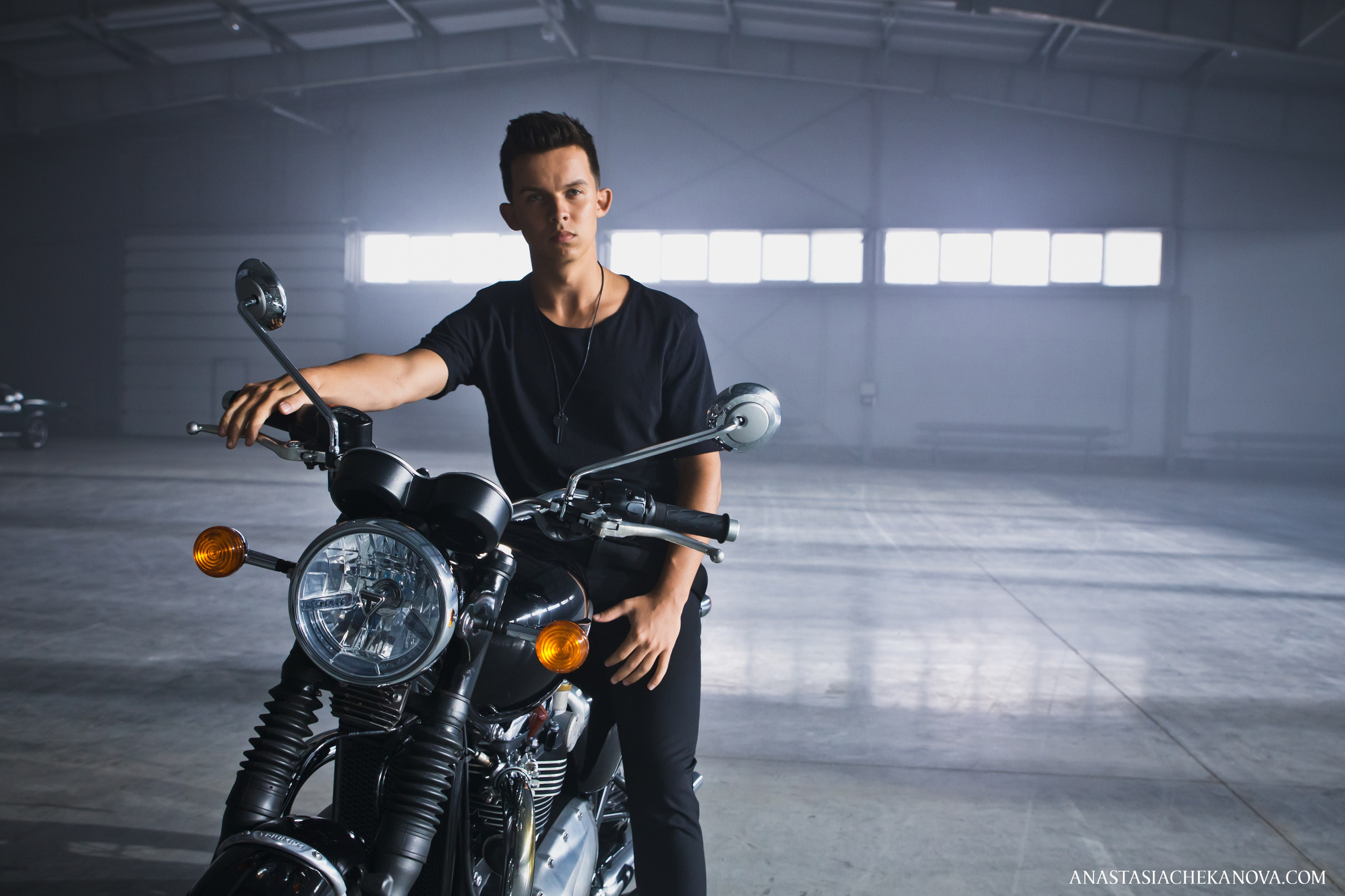 Backstage съемки клипа группы DVOE. Концертный и бурлеск фотограф Москва