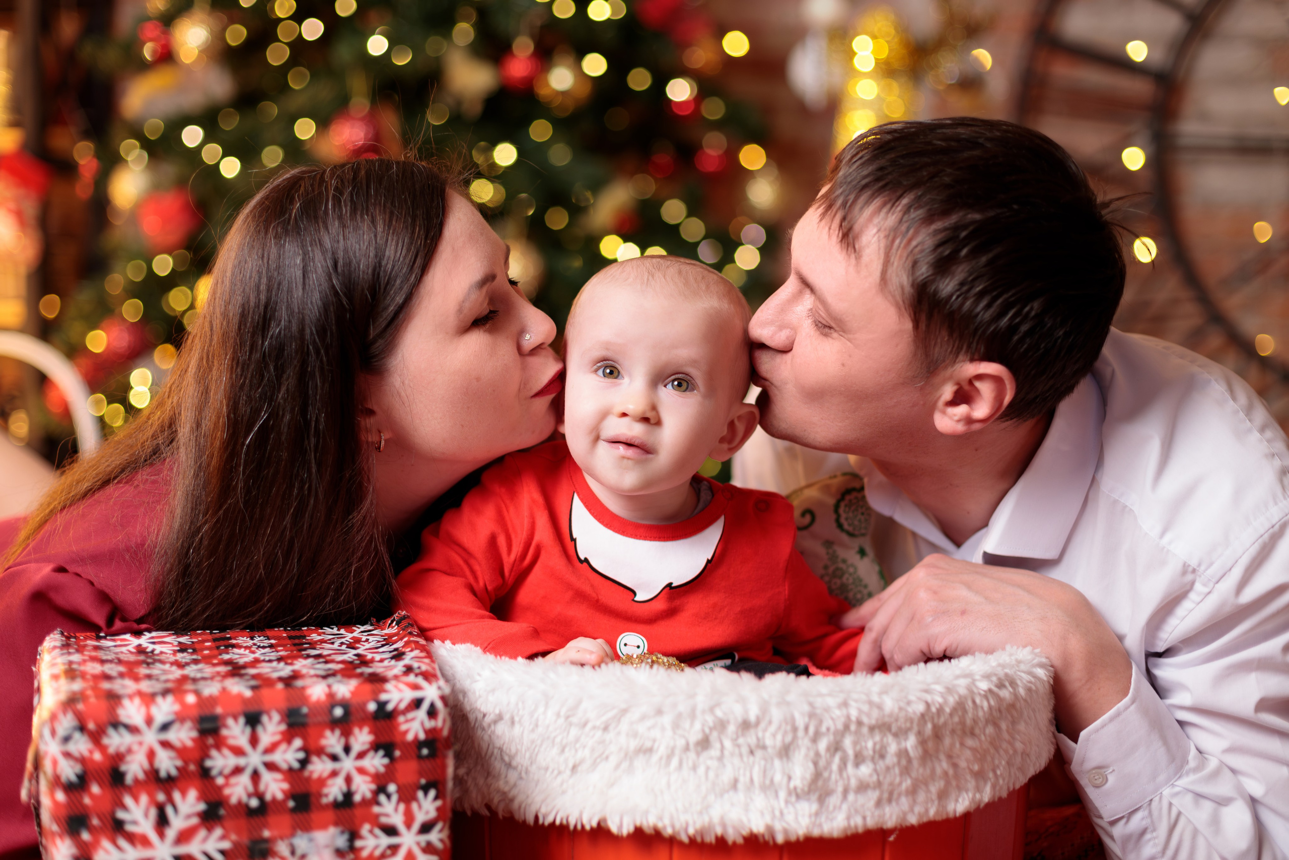 Новогодняя съёмка семьи Ларисы. Семейный Фотограф в Красноярске Крохалев Сергей
