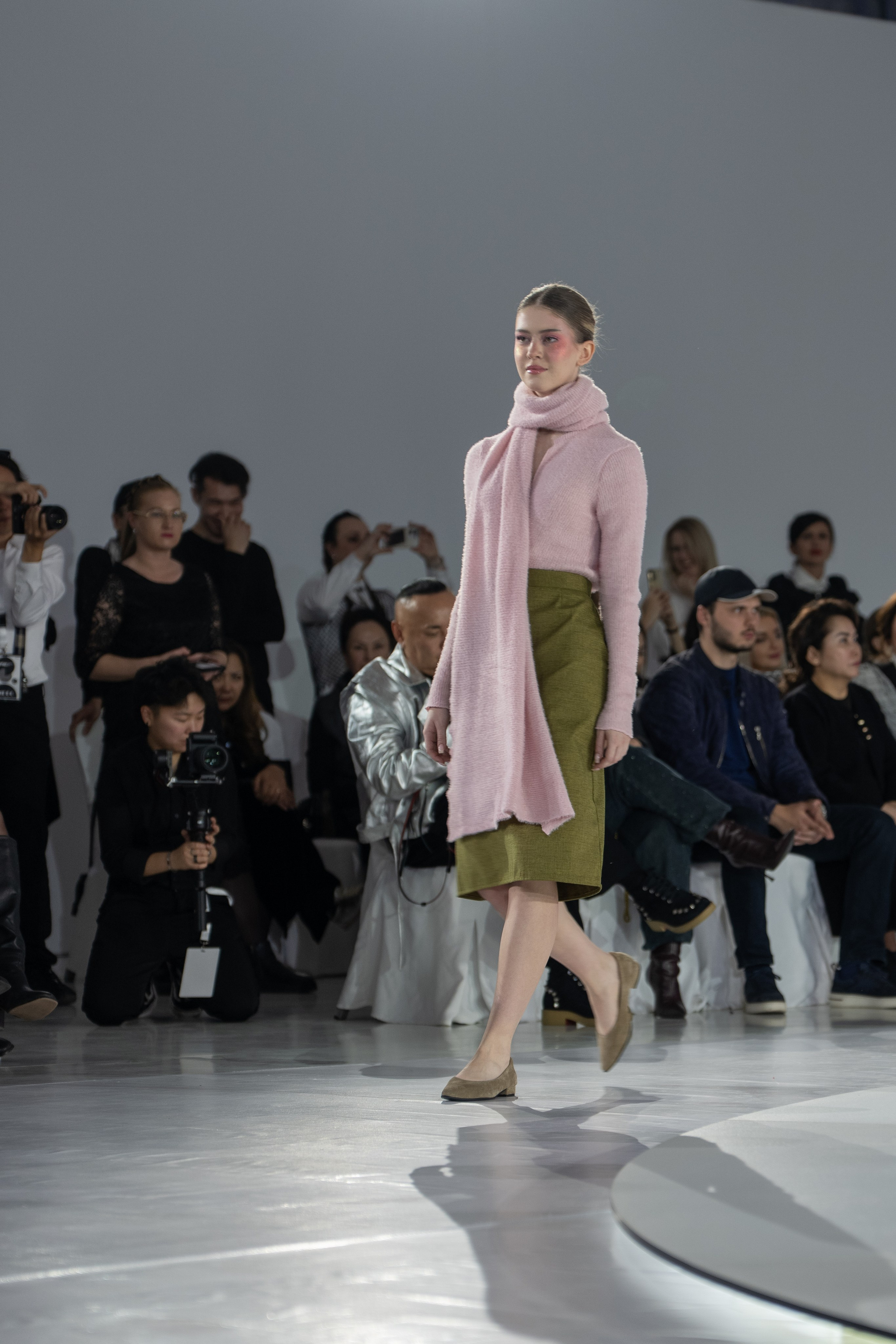 Brand Studio4353. Сайт Алматинского НЮ АРТ, будуар и фэшн фотографа Дениса Карпенко