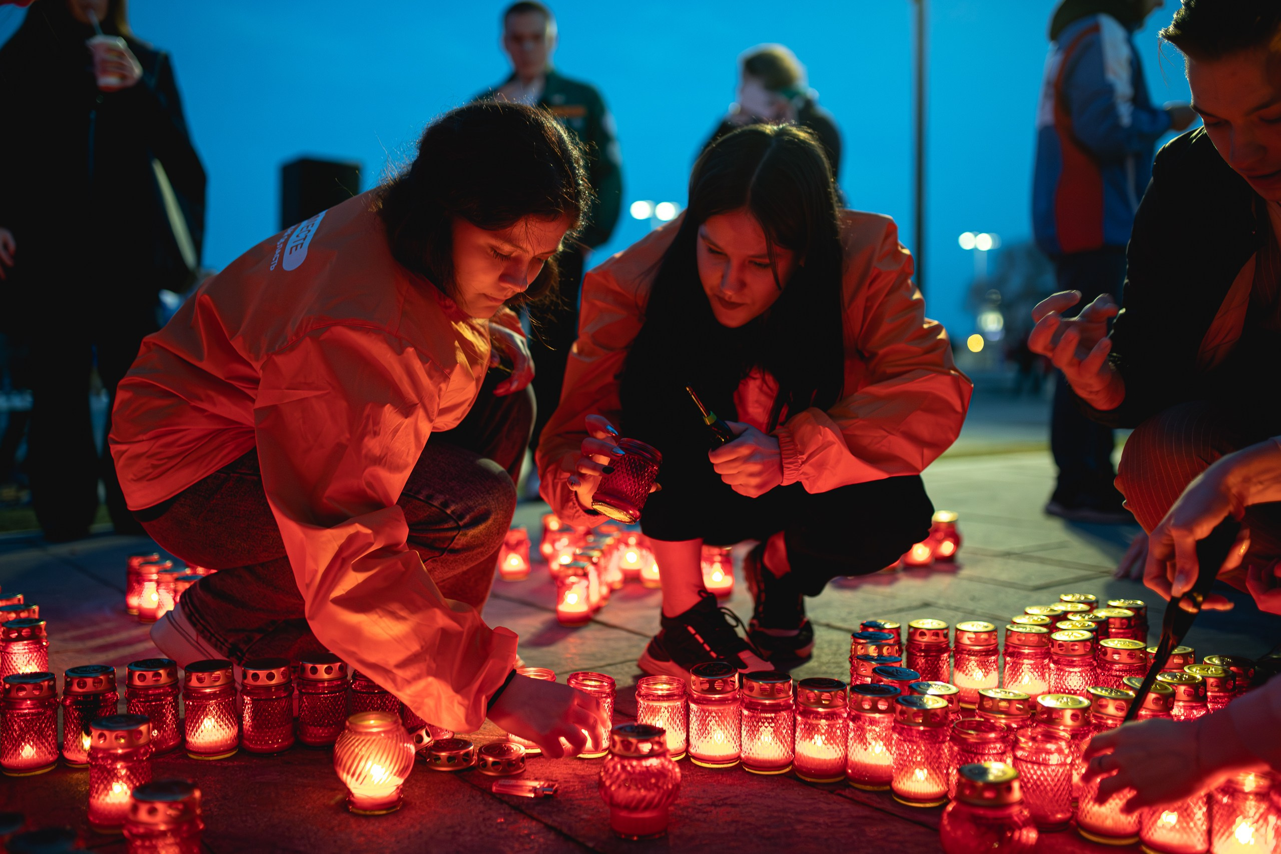Акция памяти по погибшим в «Крокусе». Портретный и репортажный фотограф в Воронеже: Анастасия Пузикова