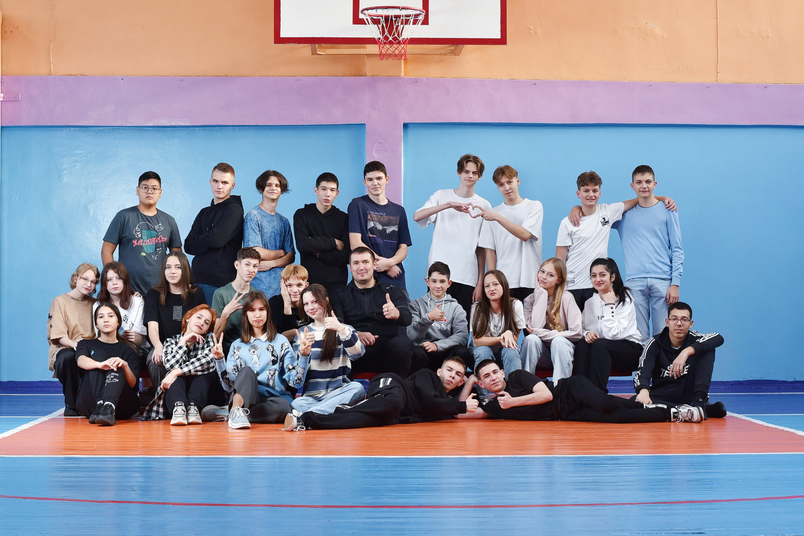 ФОТОСЕССИЯ В СПОРТИВНОМ ЗАЛЕ. Школьный фотограф ЛАРИСА МАТВЕЕНКО