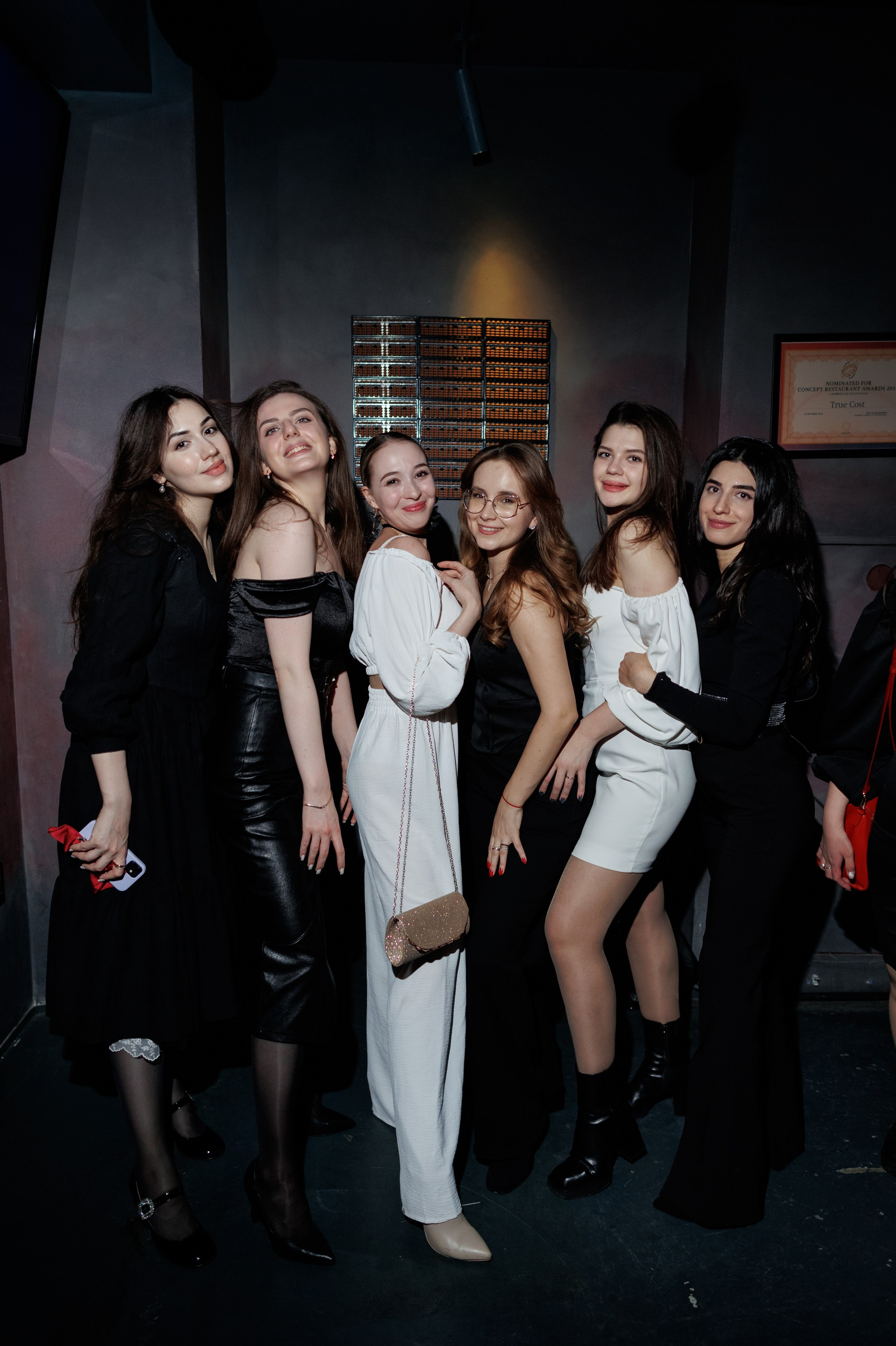 New Year Подружки 23/2024. Свадебный, портретный и репортажный фотограф Дмитрий Карпов