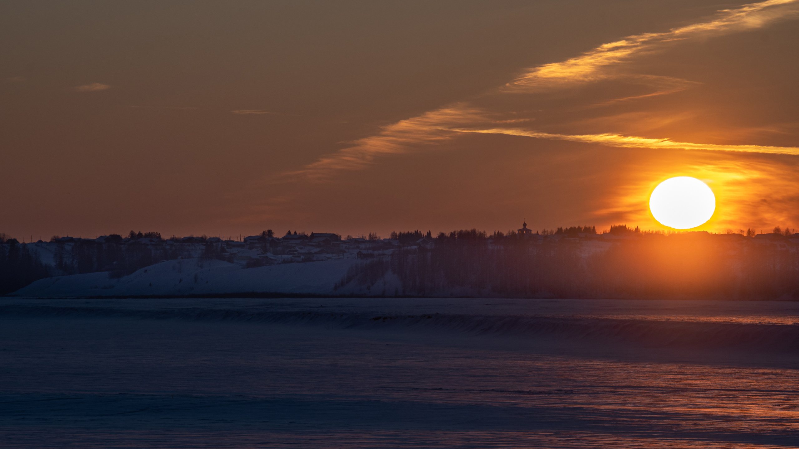 Деревенские закаты. Фотограф в с. Ижма Республика Коми Терентьев Сергей
