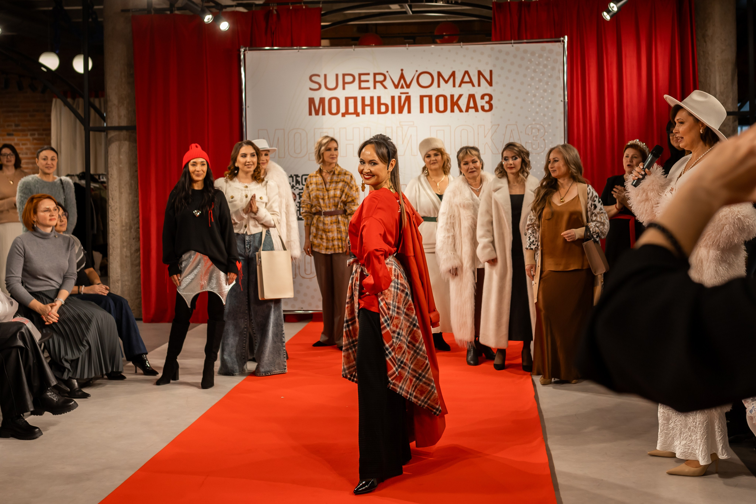 Показ проекта Super woman. Марина Шаймухаметова. Фотограф в Уфе