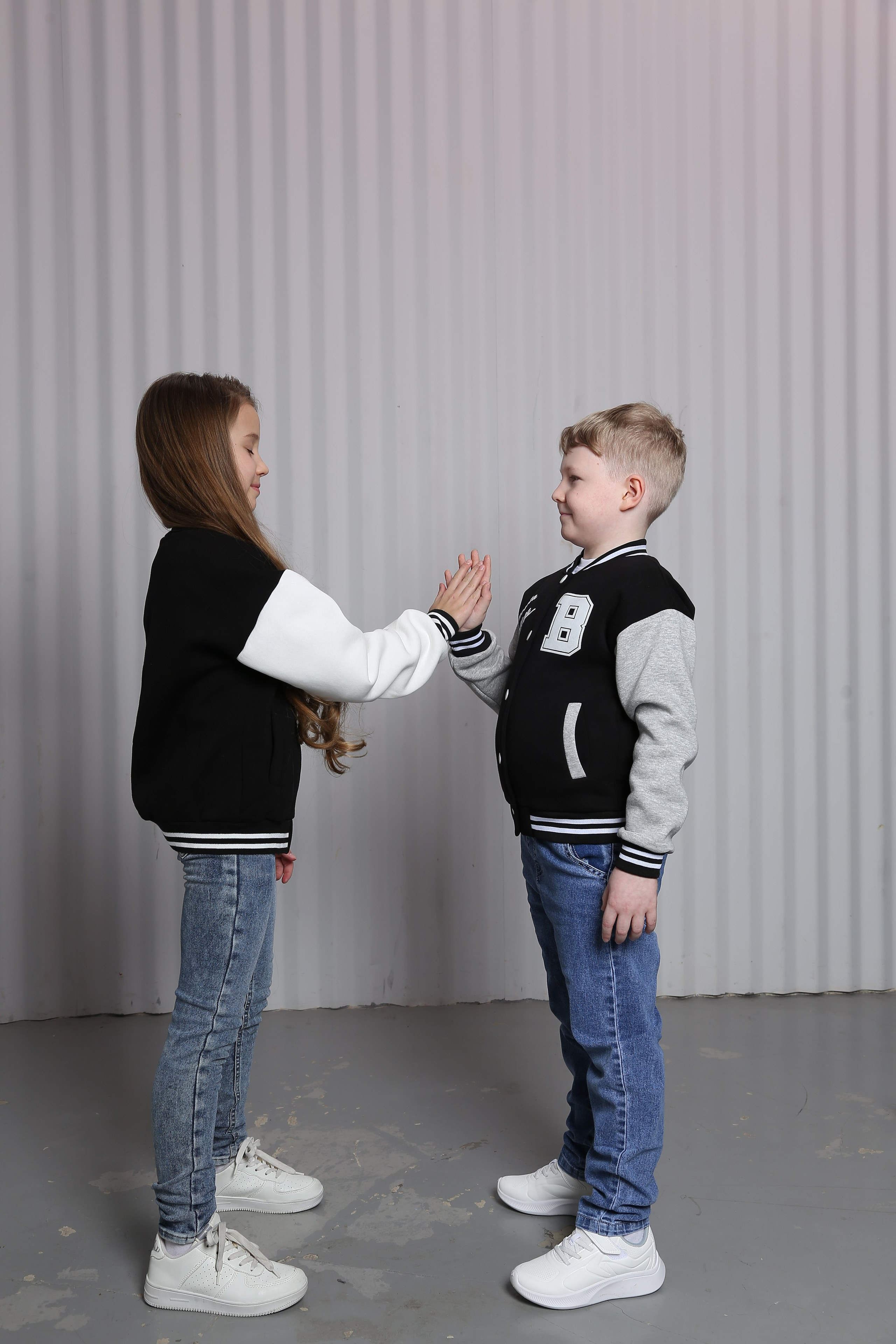 Профессиональная коммерческая фотосессия для детских товаров - одежда, обувь, аксессуары. Fashion фотограф в Санкт-Петербурге Савинова Ирина