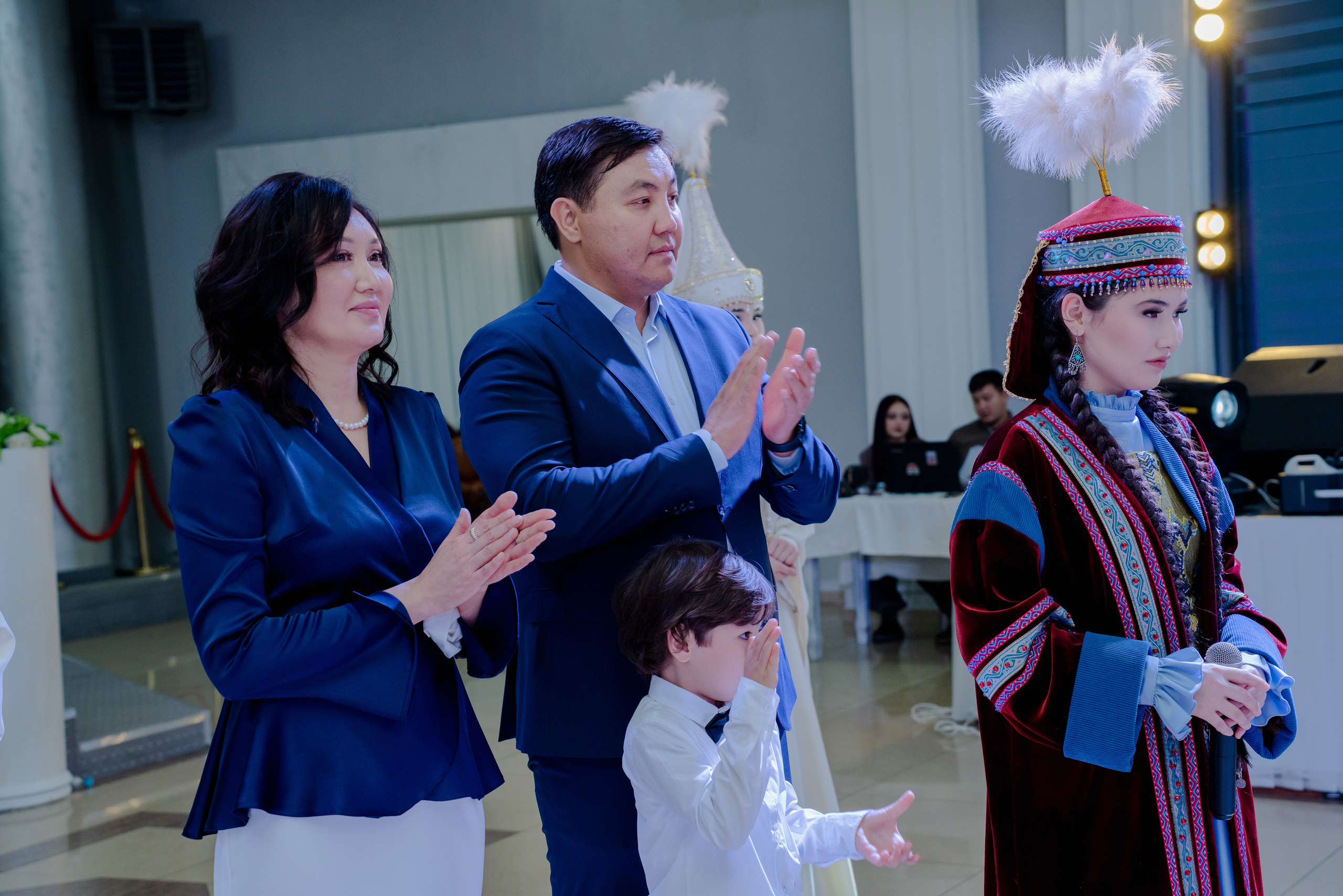 KAMILLA QYZ UZATU. Nomad media