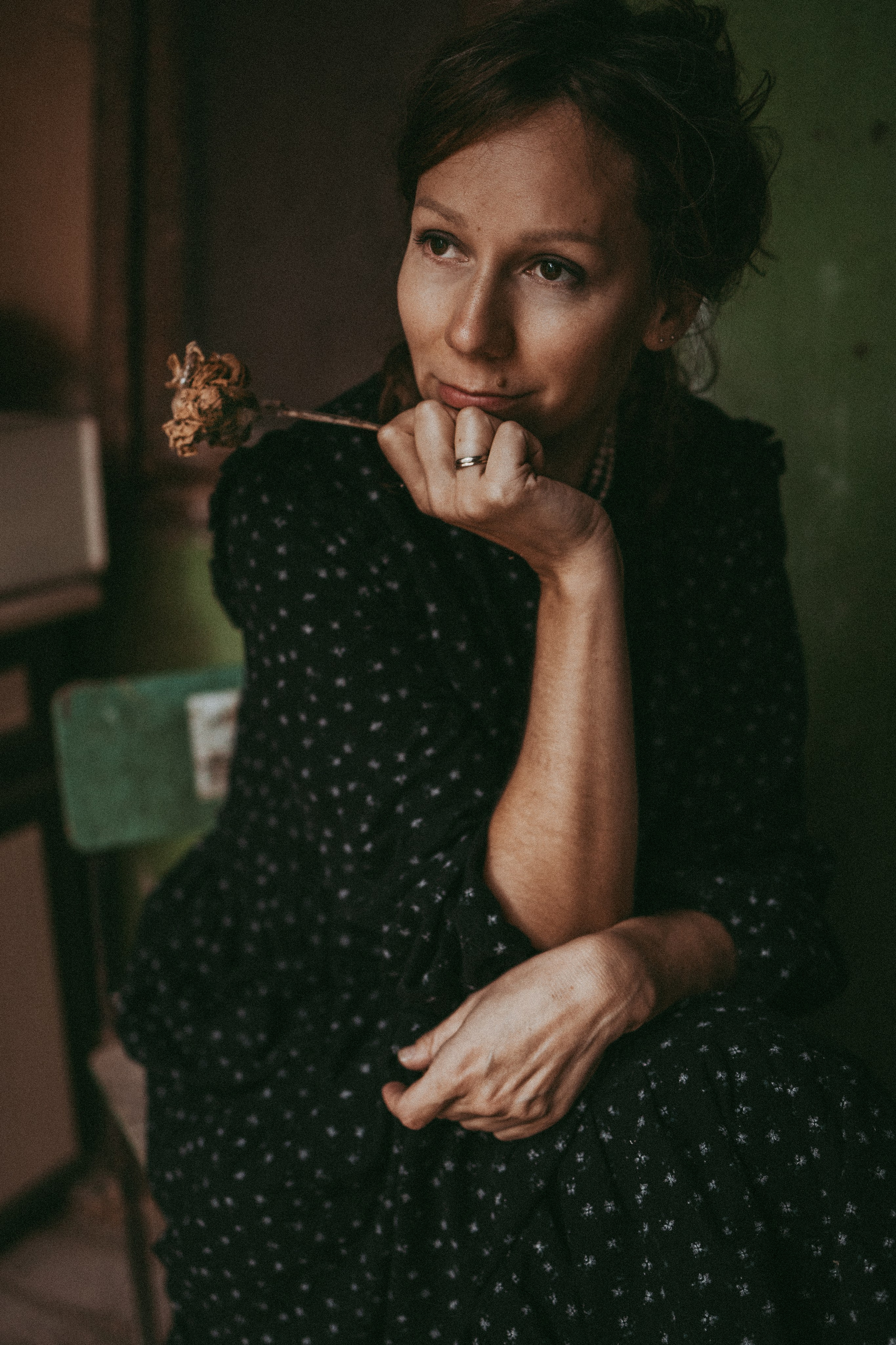 Во дворике на Хитровке. Семейный, женский фотограф Москве Лиза Лутцева