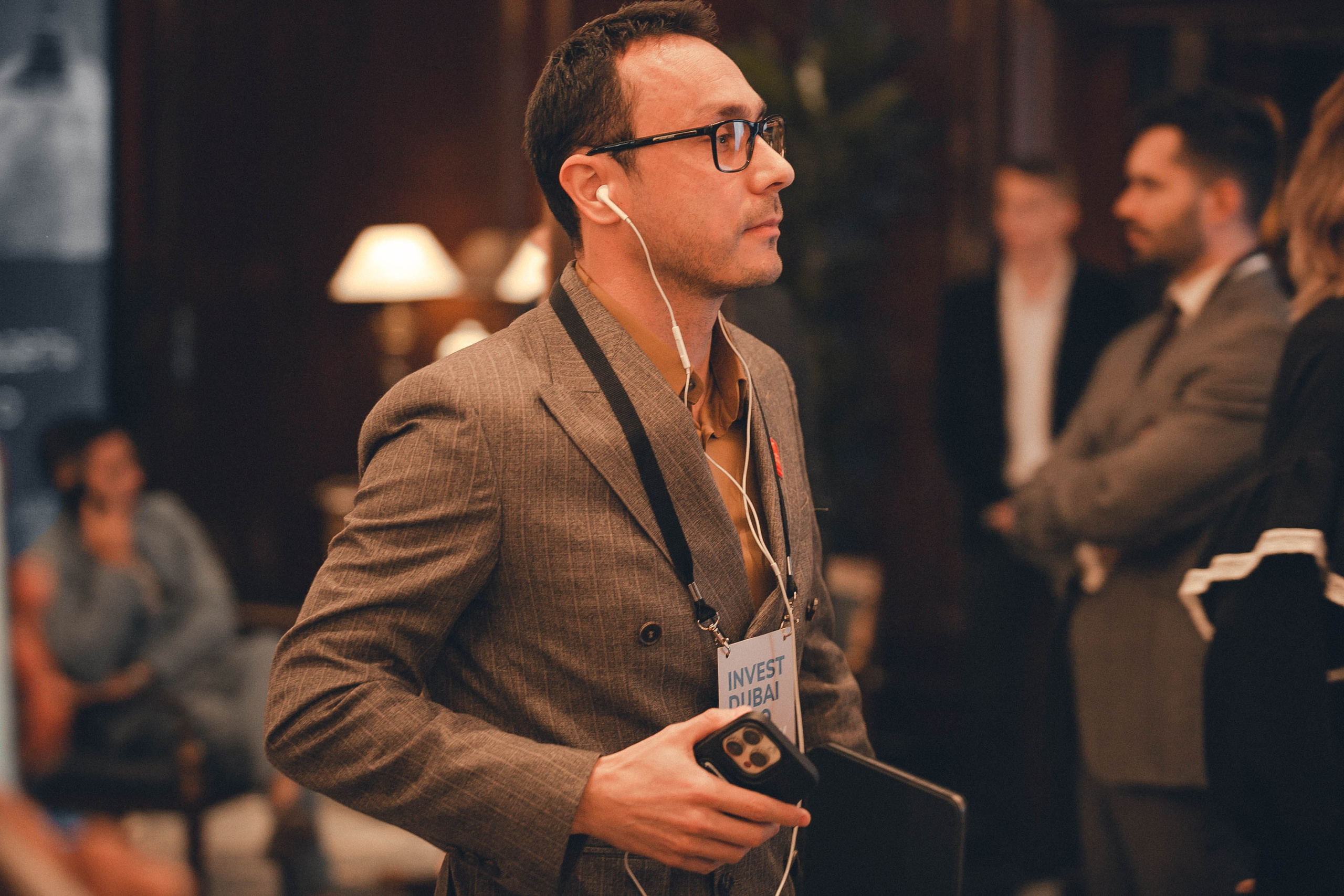 INVEST DUBAI EXPO MOSCOW'23. Репортажный фотограф Андрей Герасимов