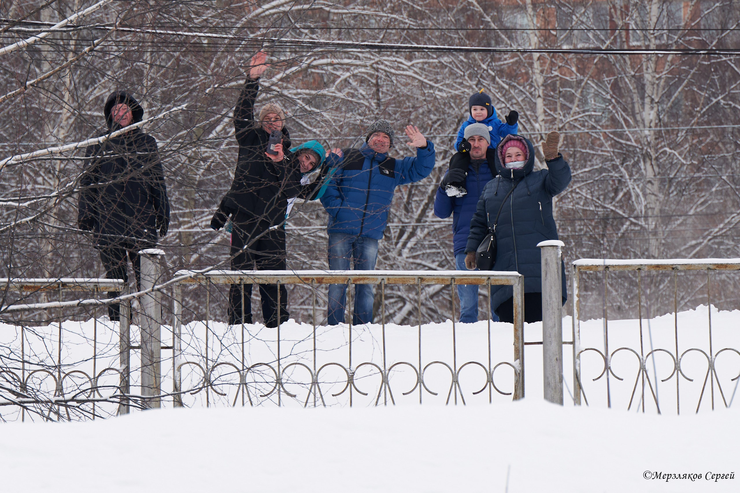 Трековые автогонки на льду Чемпионат России. Спортивный репортажный фотограф в Ижевске Сергей Мерзляков