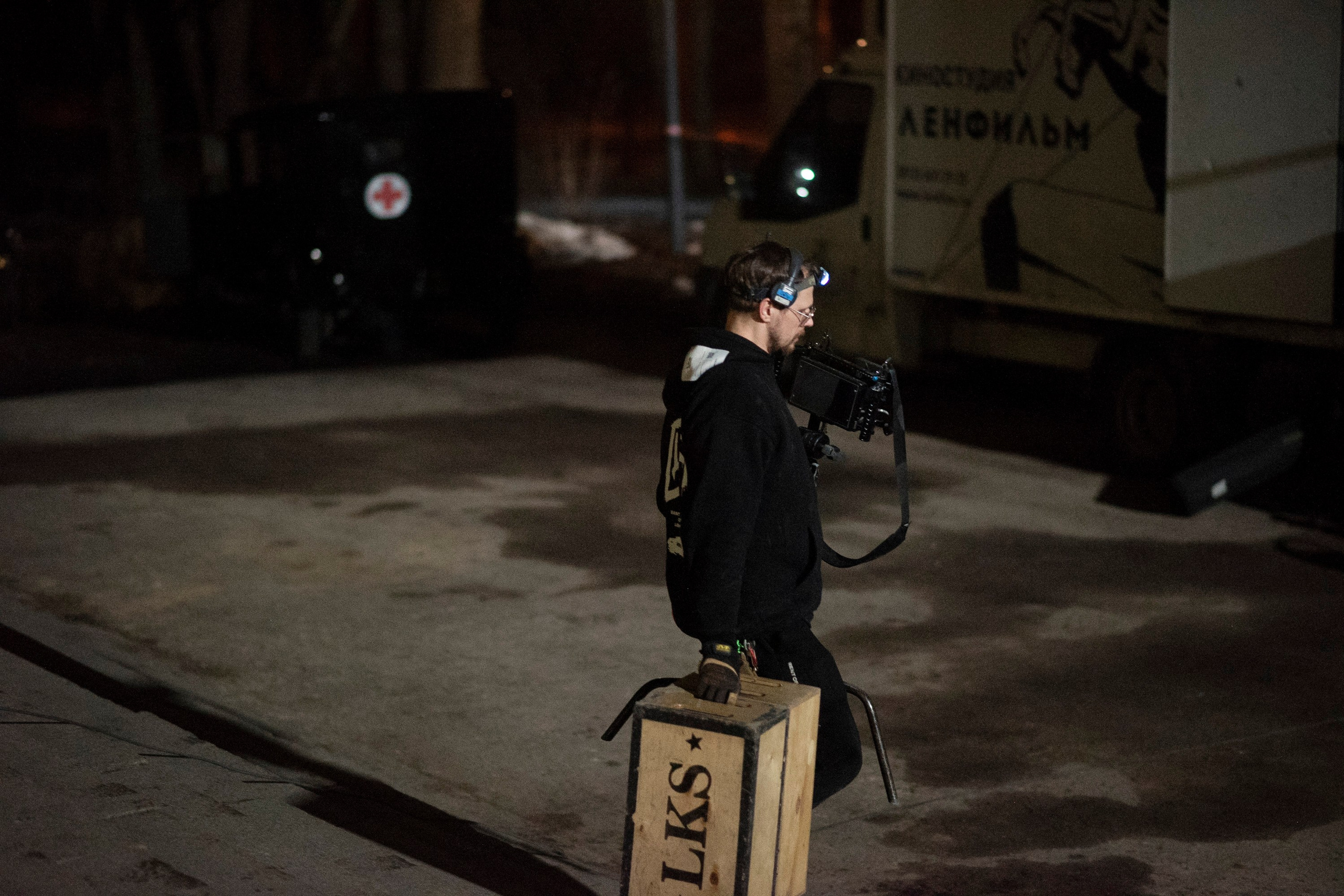 Егор Кончаловский «Большой Дом». May the numbers guide us