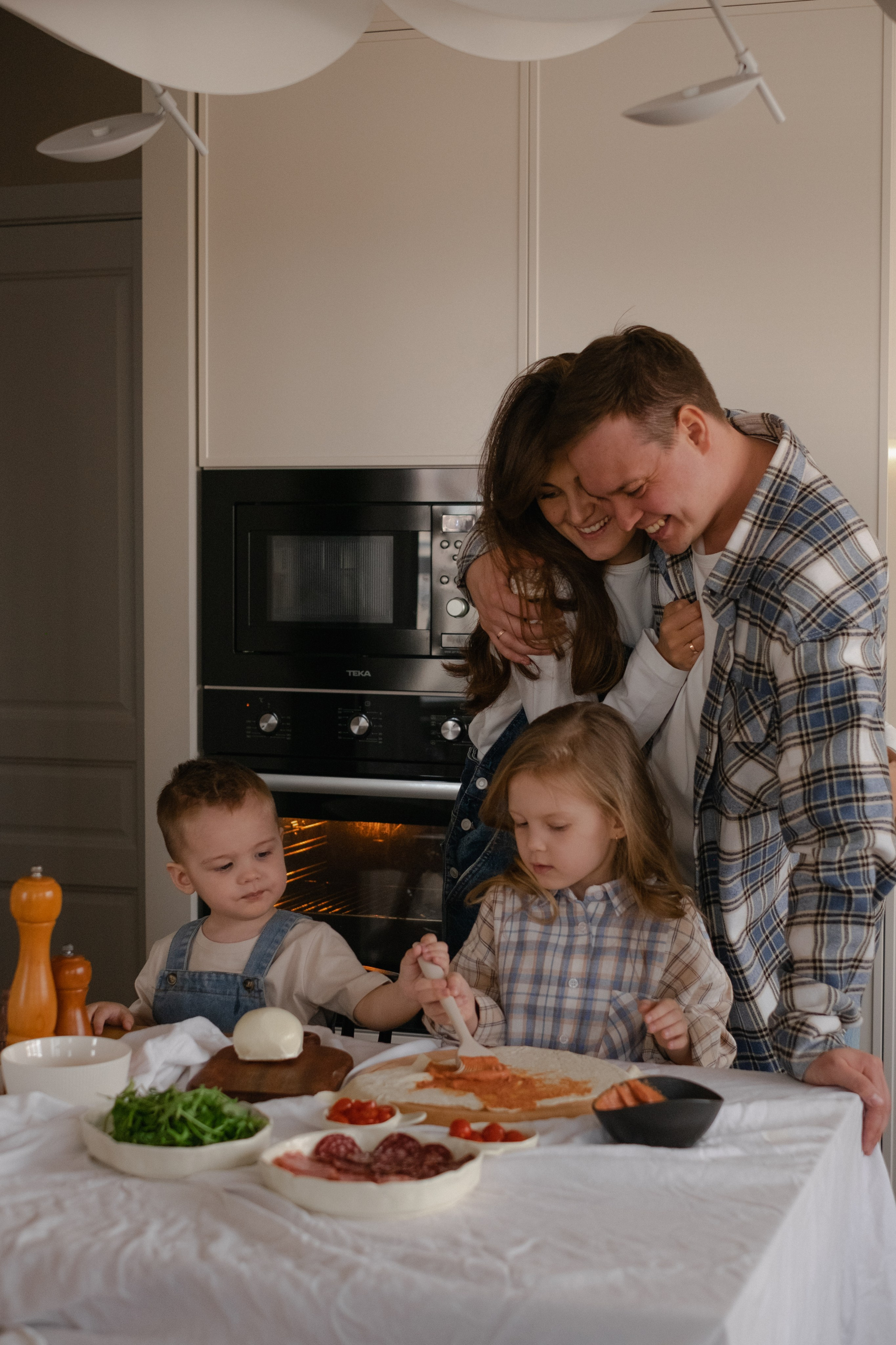 Элла, Кирилл, Алиса и Даниил | домашняя съемка. Фотограф в Новосибирске Диана Ильиных