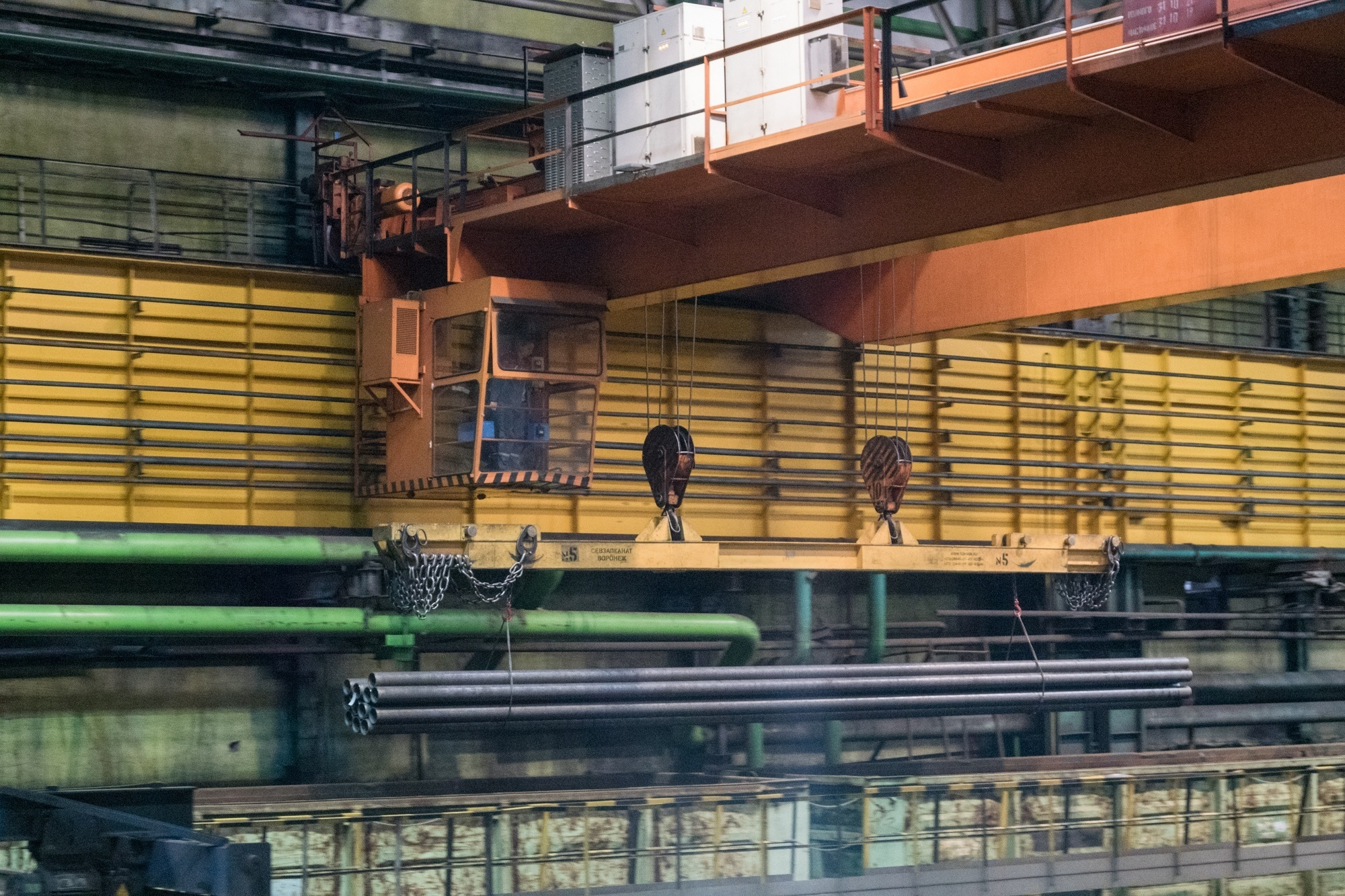 Промышленная фотосъемка металлургического предприятия. Интерьерный и архитектурный фотограф в Москве Панова Ольга