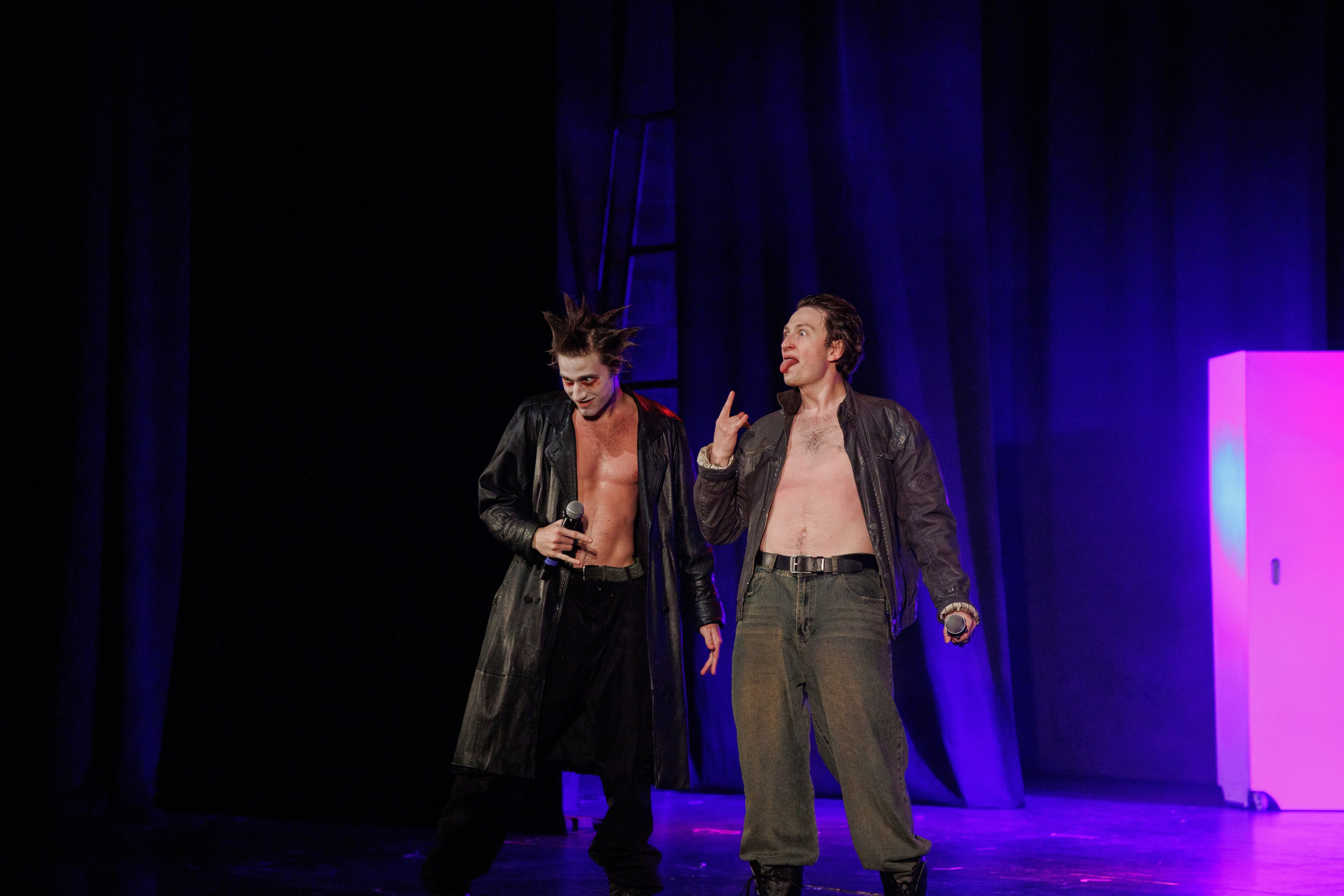 МХАТ. Новый квадрат. Фотограф городских и семейных событий Артем Карпухин