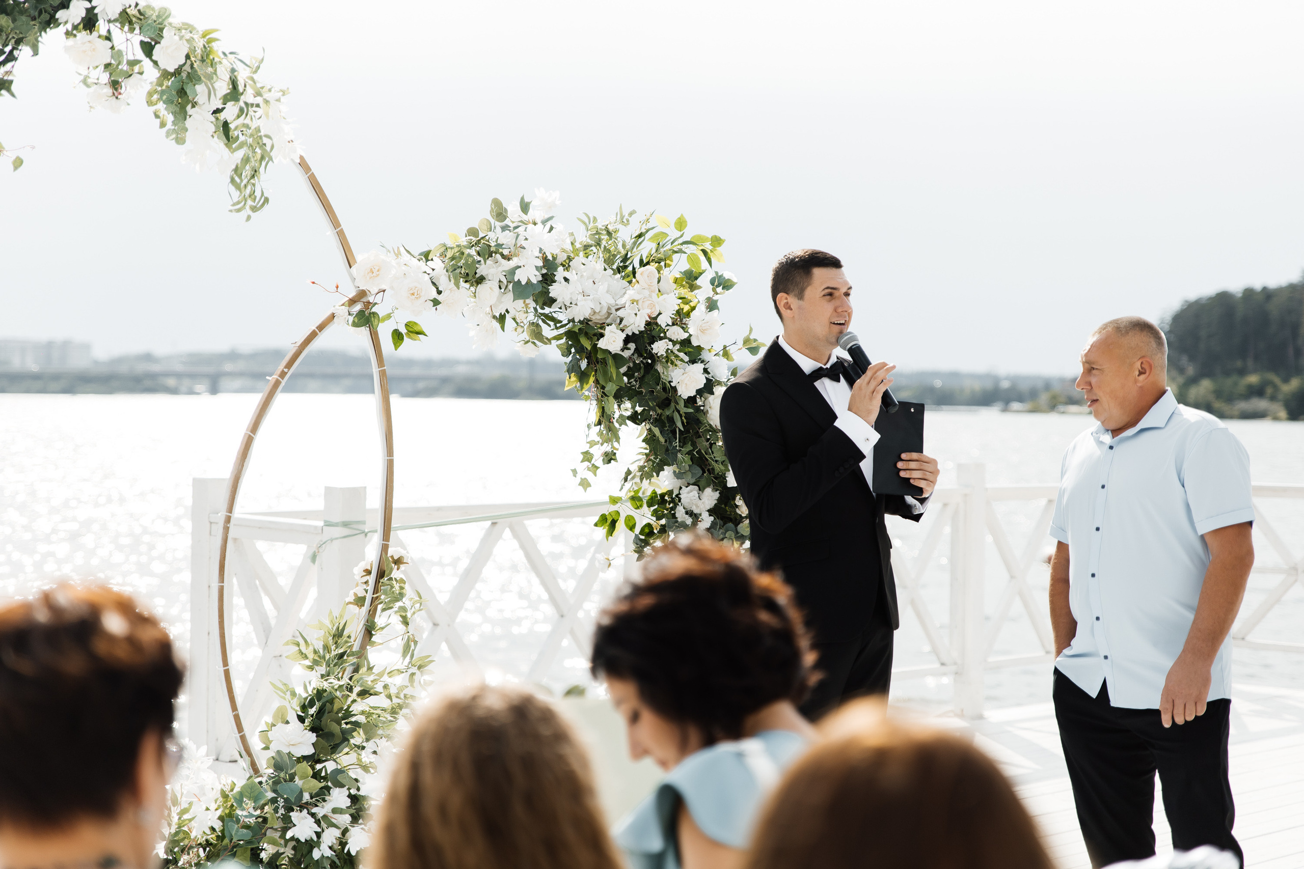 Свадьба в ХВОЕ. Свадебный  фотограф Новосибирск