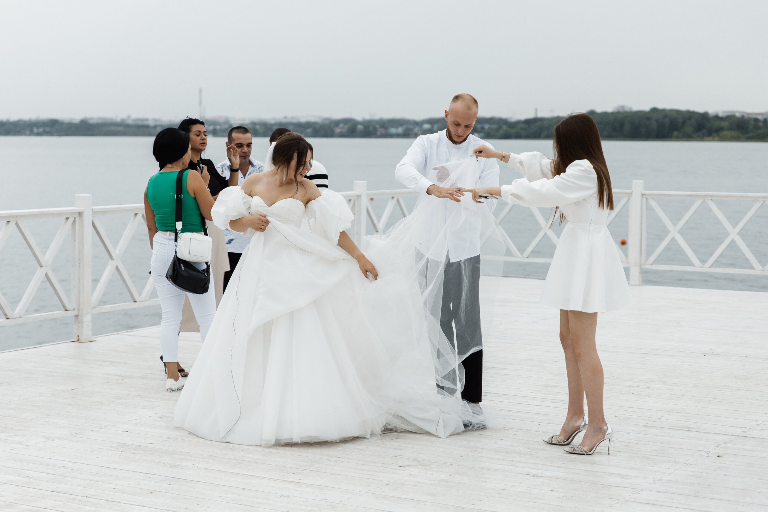 Свадьба в ХВОЕ. Свадебный  фотограф Новосибирск