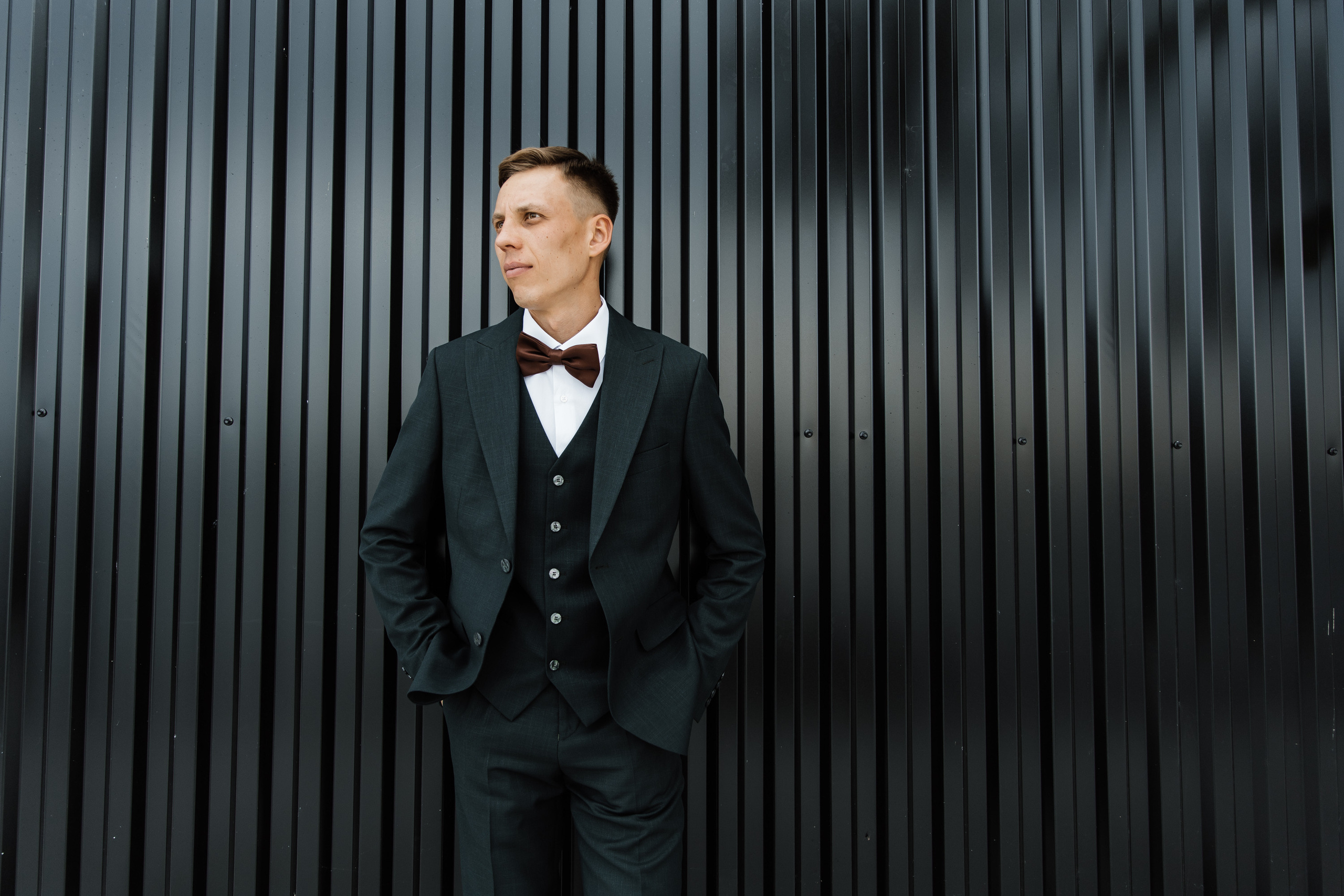 Свадьба в ХВОЕ. Свадебный  фотограф Новосибирск