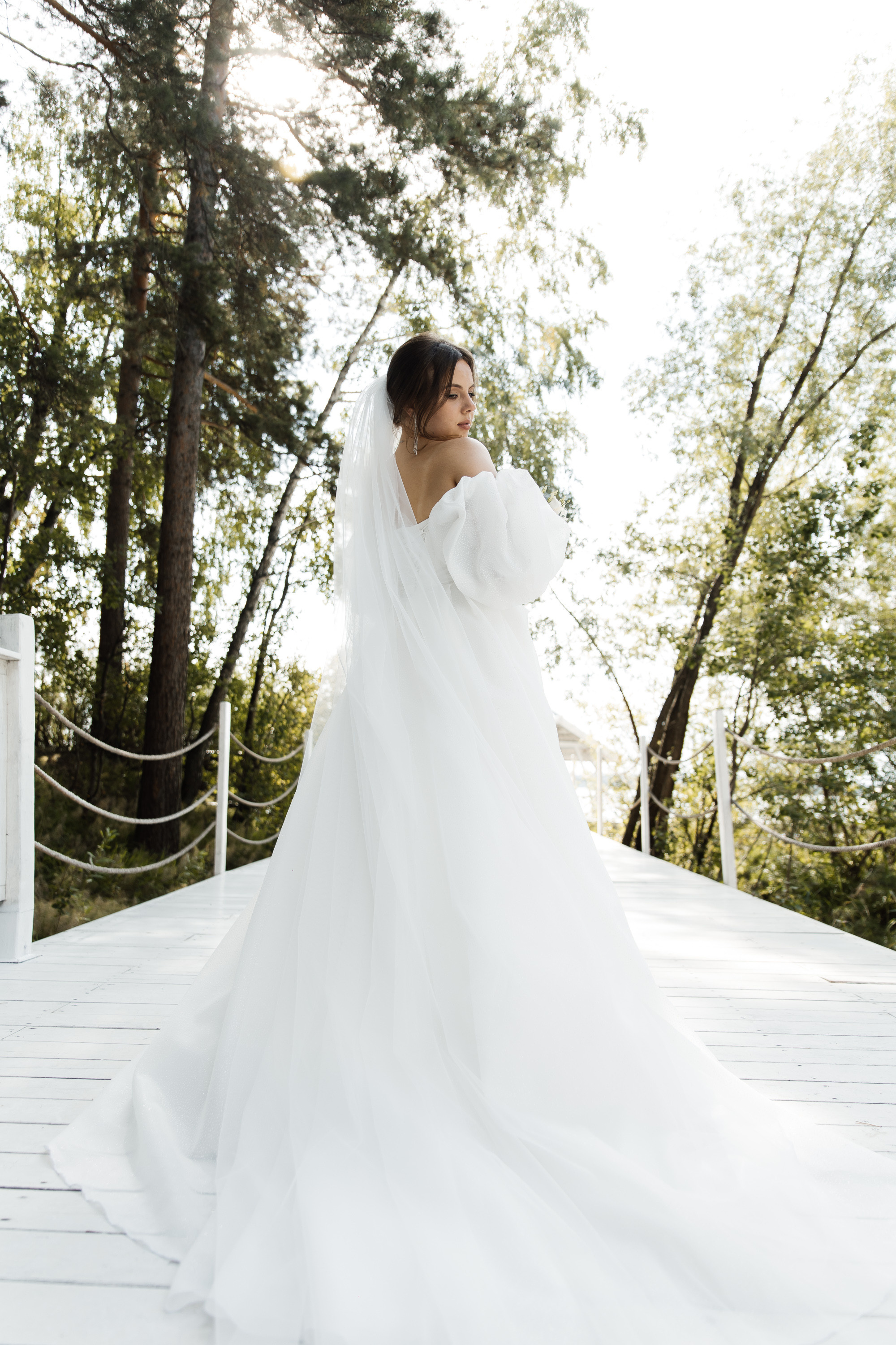 Свадьба в ХВОЕ. Свадебный  фотограф Новосибирск