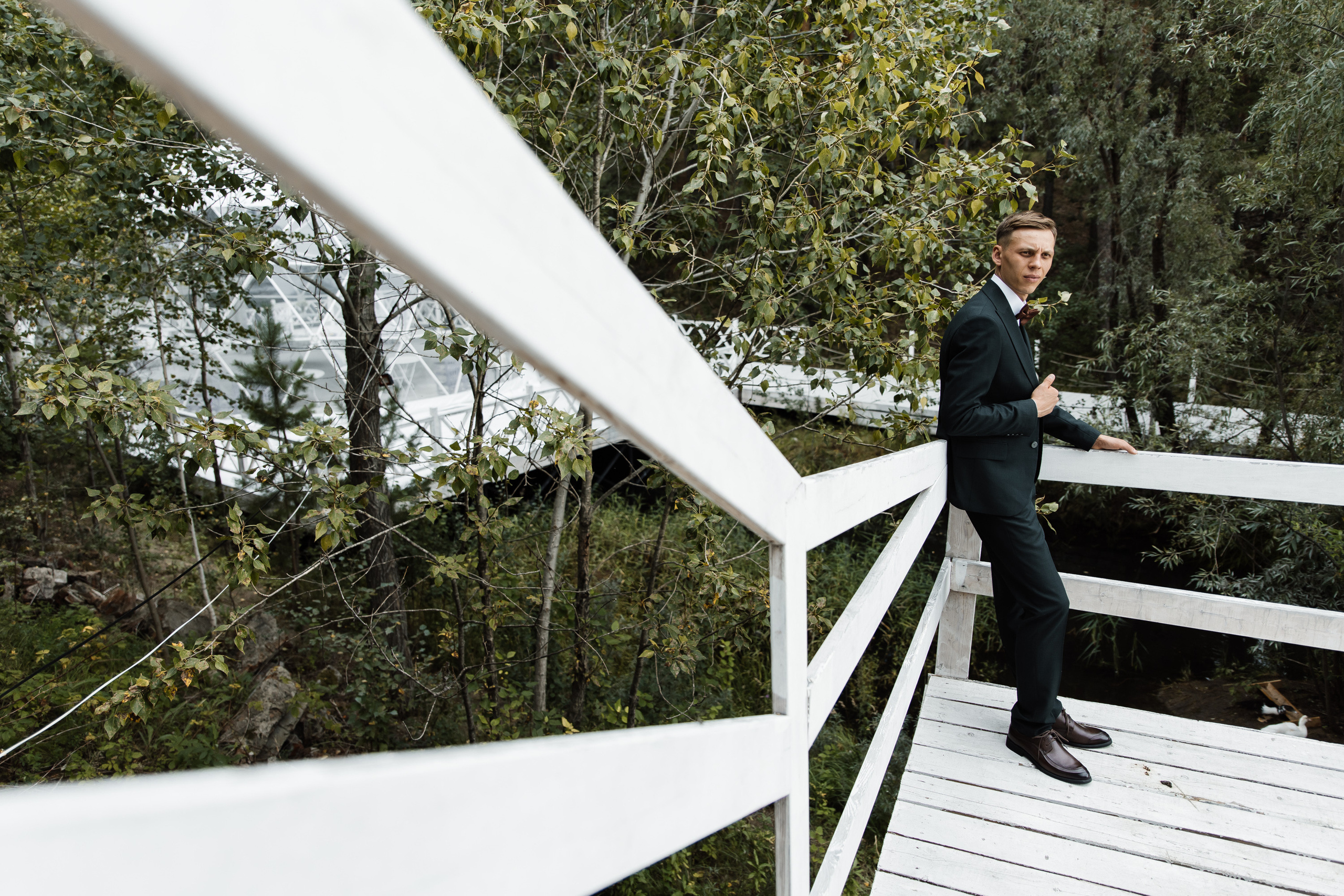 Свадьба в ХВОЕ. Свадебный  фотограф Новосибирск