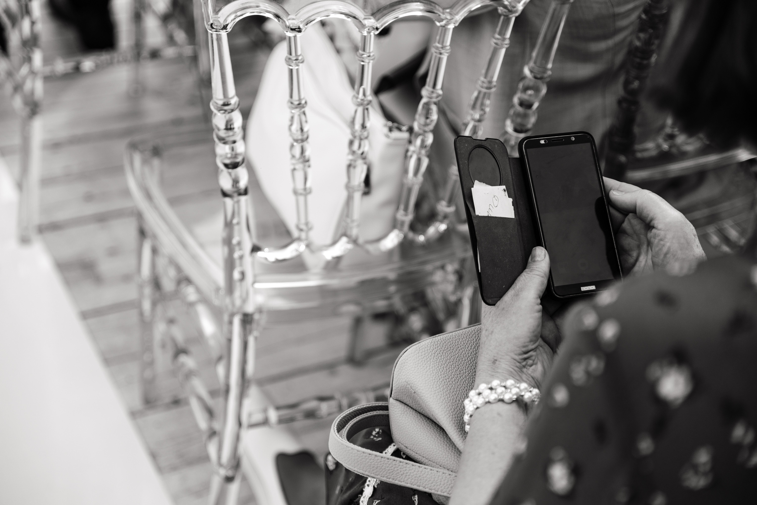 Свадьба в ХВОЕ. Свадебный  фотограф Новосибирск