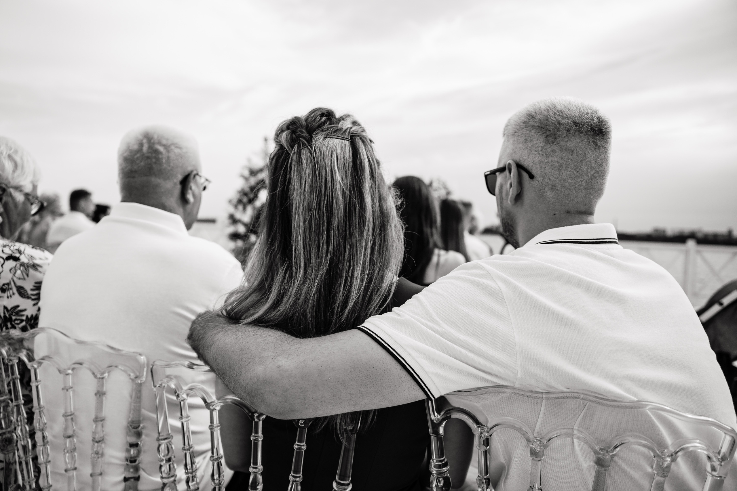 Свадьба в ХВОЕ. Свадебный  фотограф Новосибирск