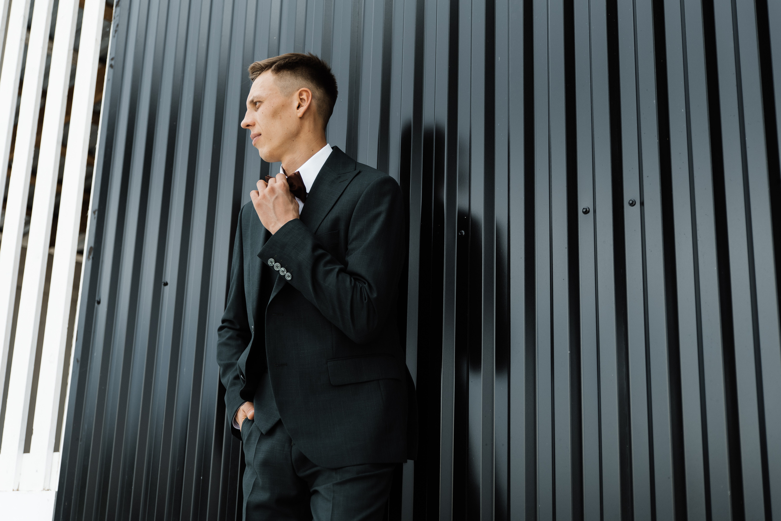 Свадьба в ХВОЕ. Свадебный  фотограф Новосибирск