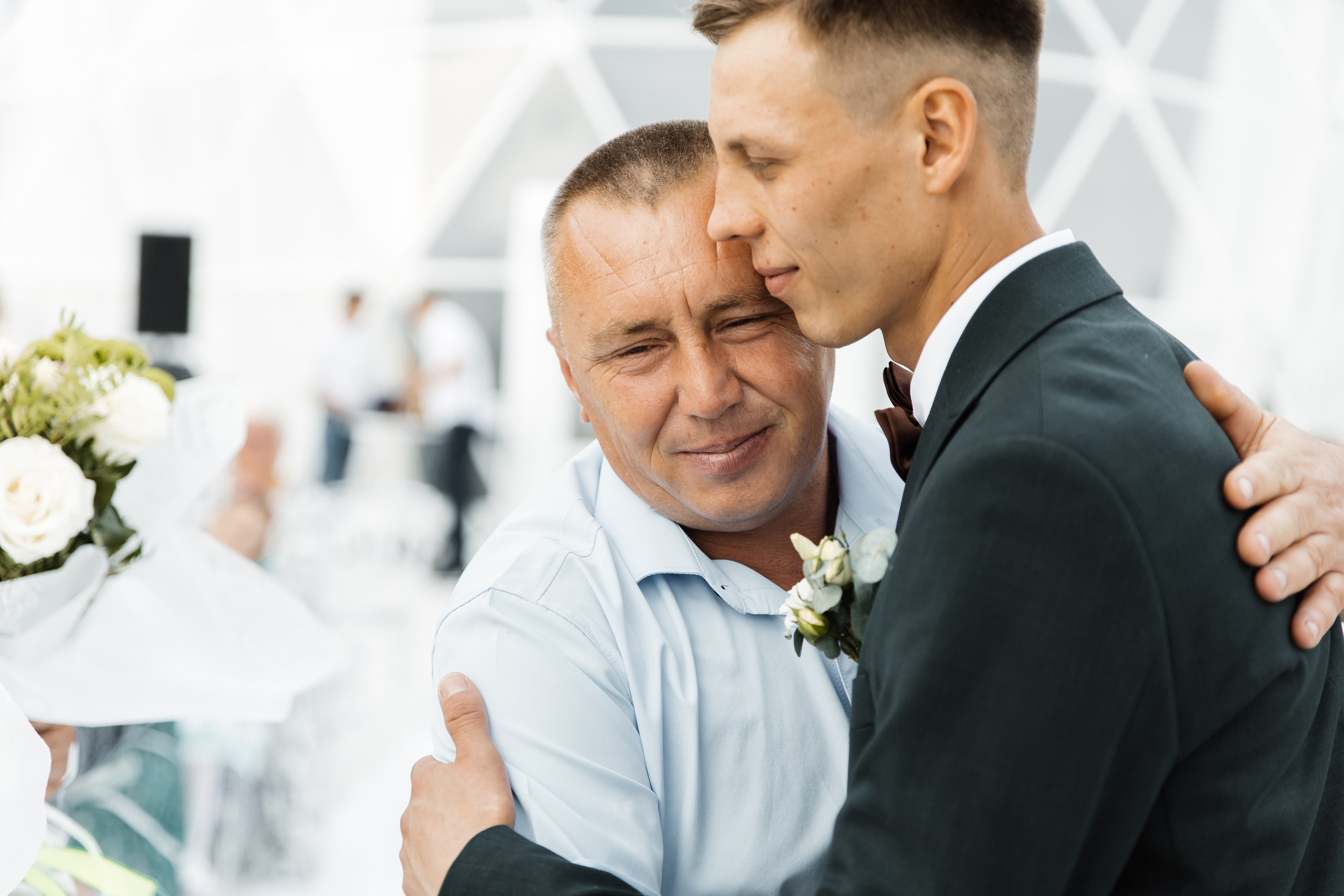 Свадьба в ХВОЕ. Свадебный  фотограф Новосибирск