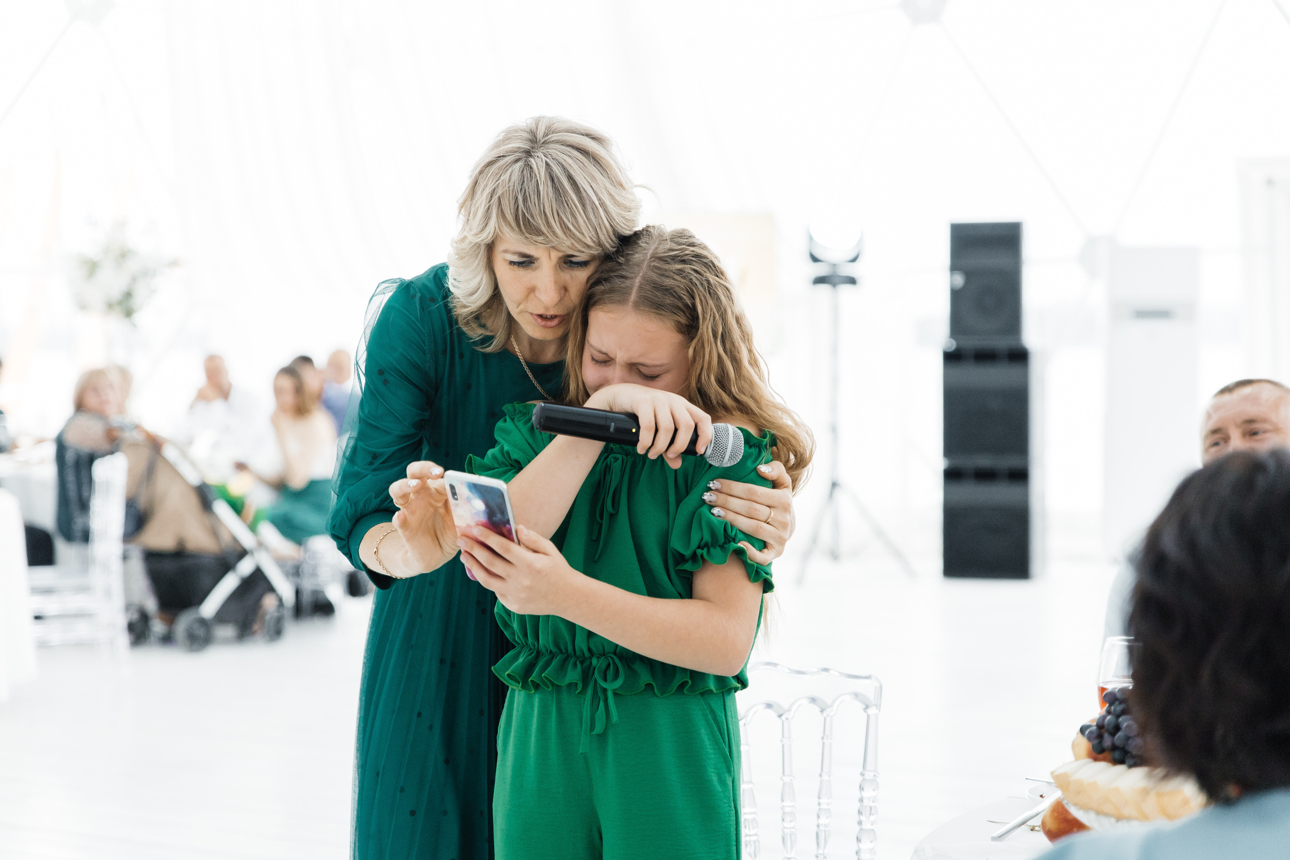 Свадьба в ХВОЕ. Свадебный  фотограф Новосибирск