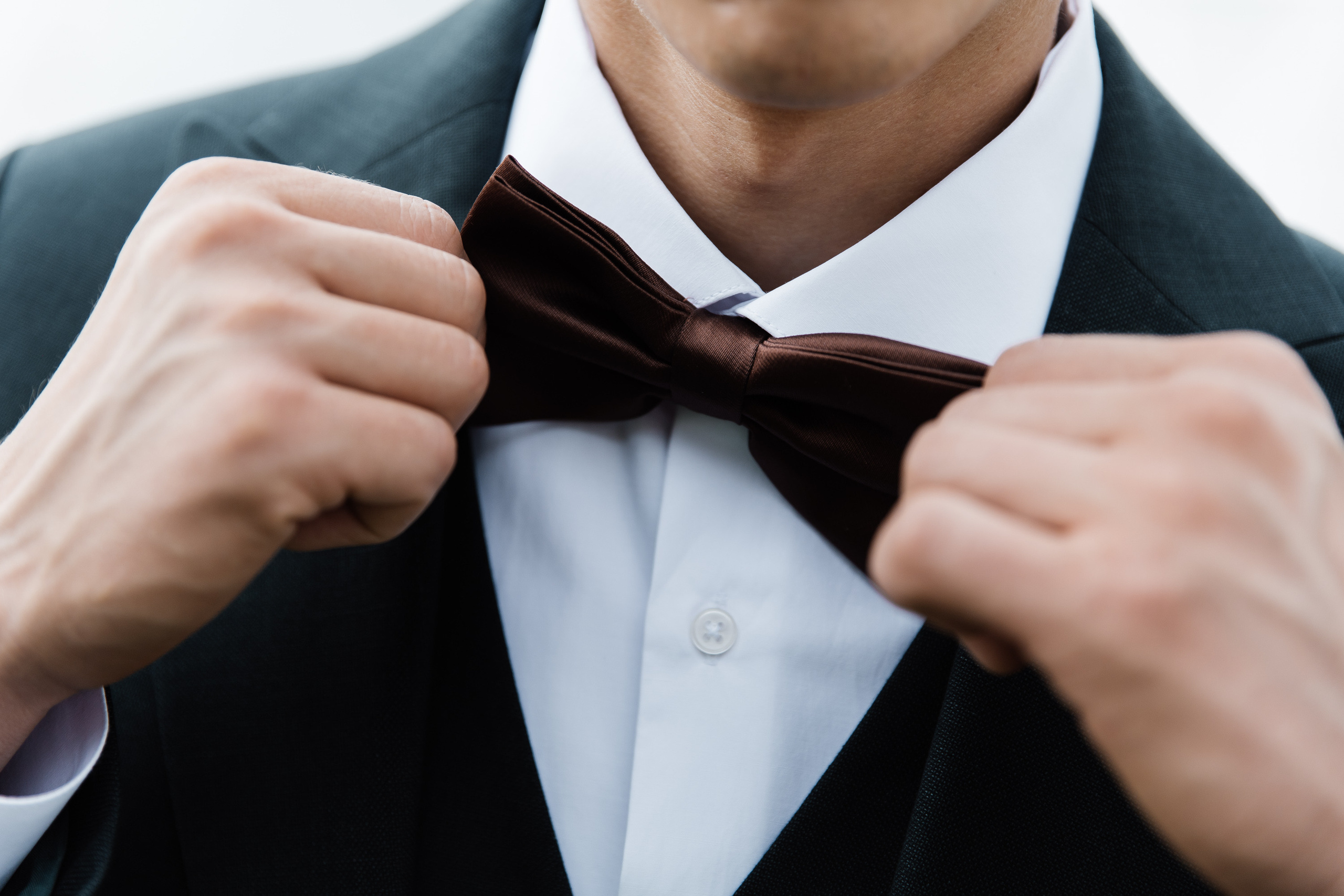 Свадьба в ХВОЕ. Свадебный  фотограф Новосибирск