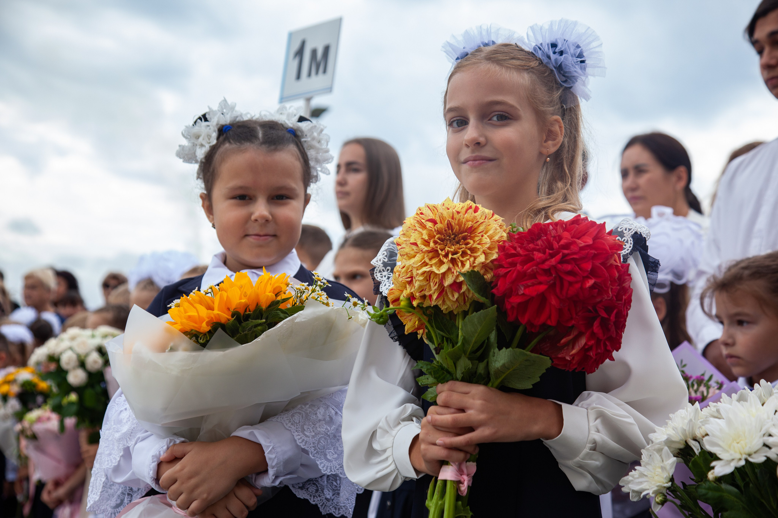 1 сентября 1Н класс. Медиа-продюсер и фотограф Сорокина Кристина г. Благовещенск