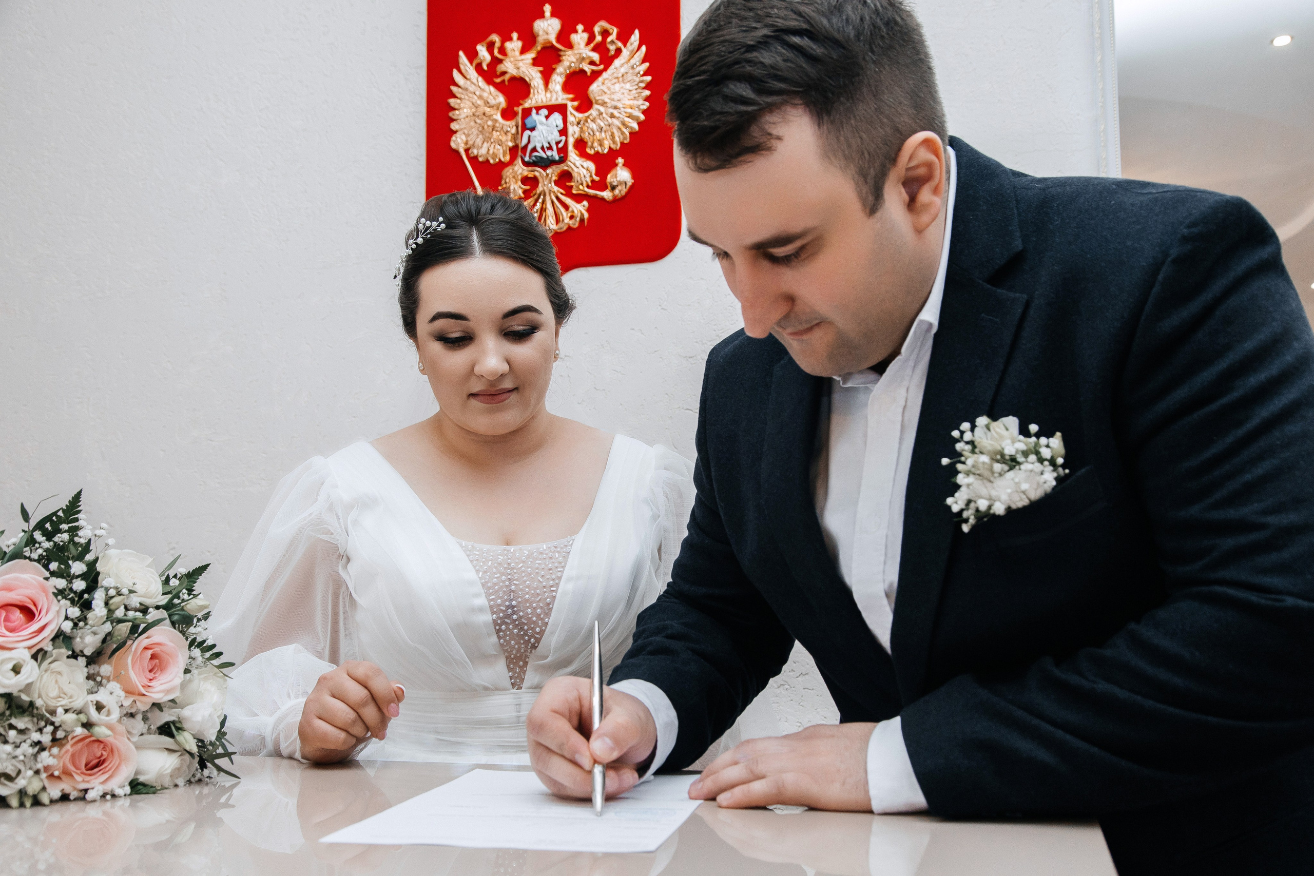 S & E. Street photographer