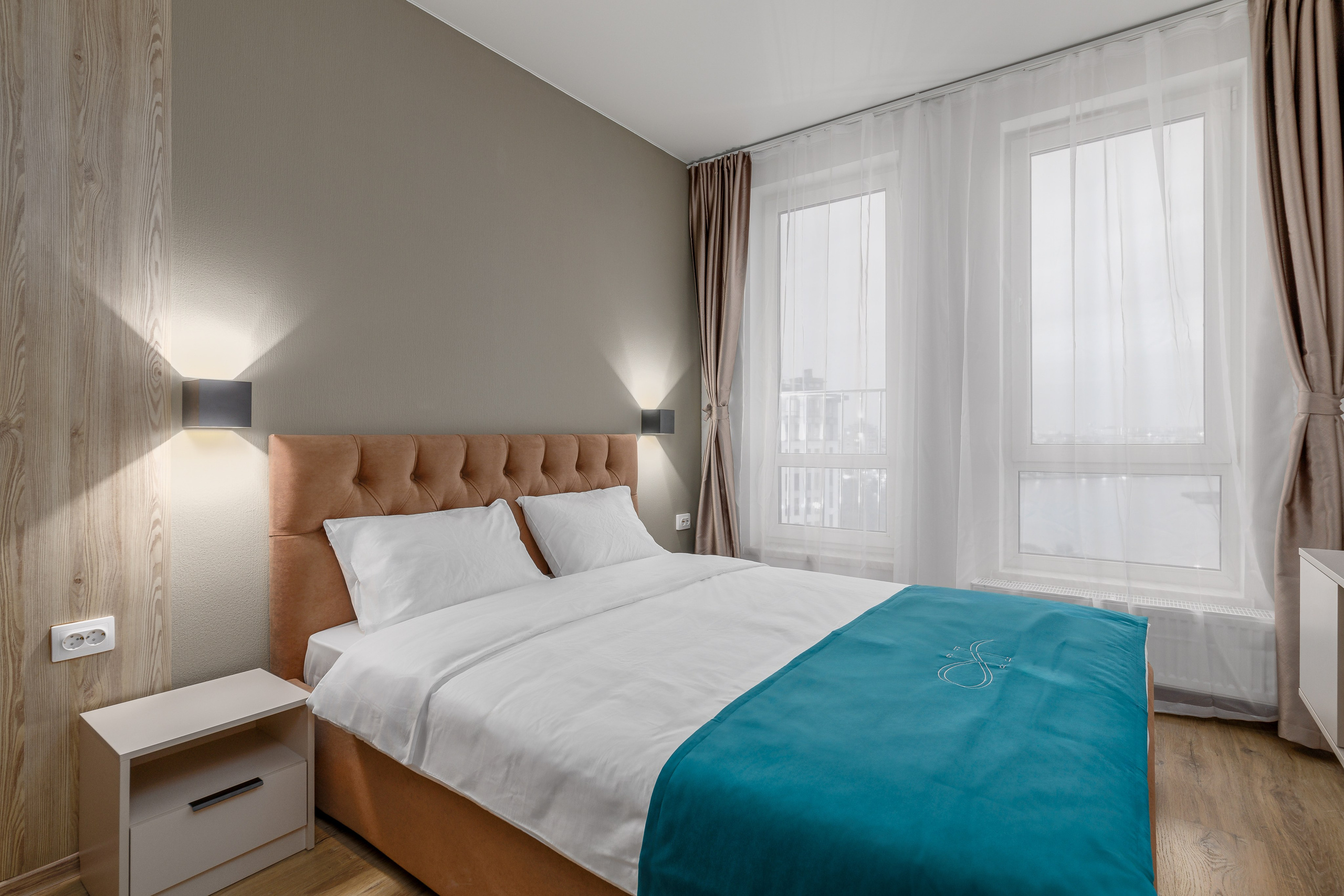 Студия, Варфоломеевская ул