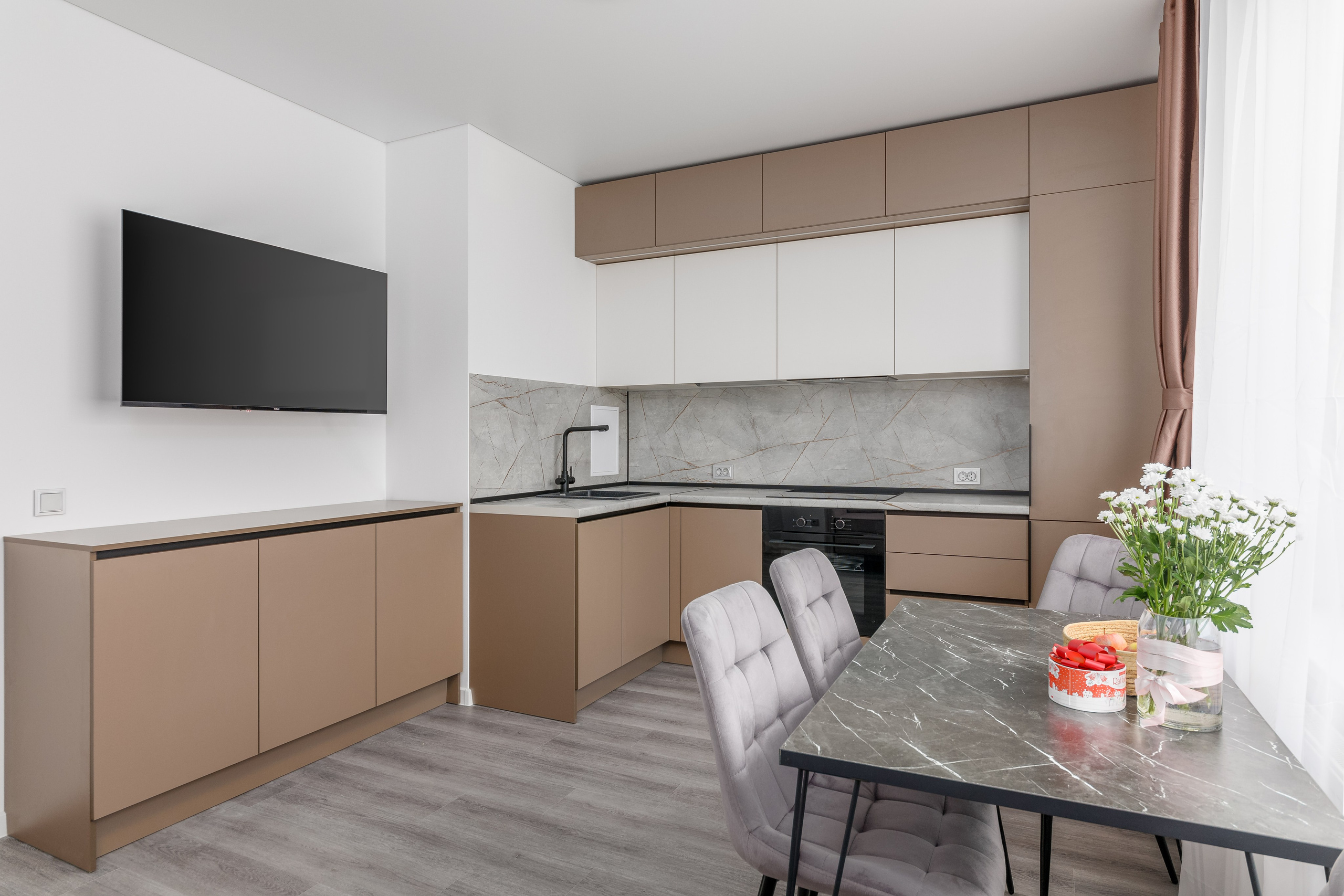 Двухкомнатная квартира, Дальневосточный пр-кт