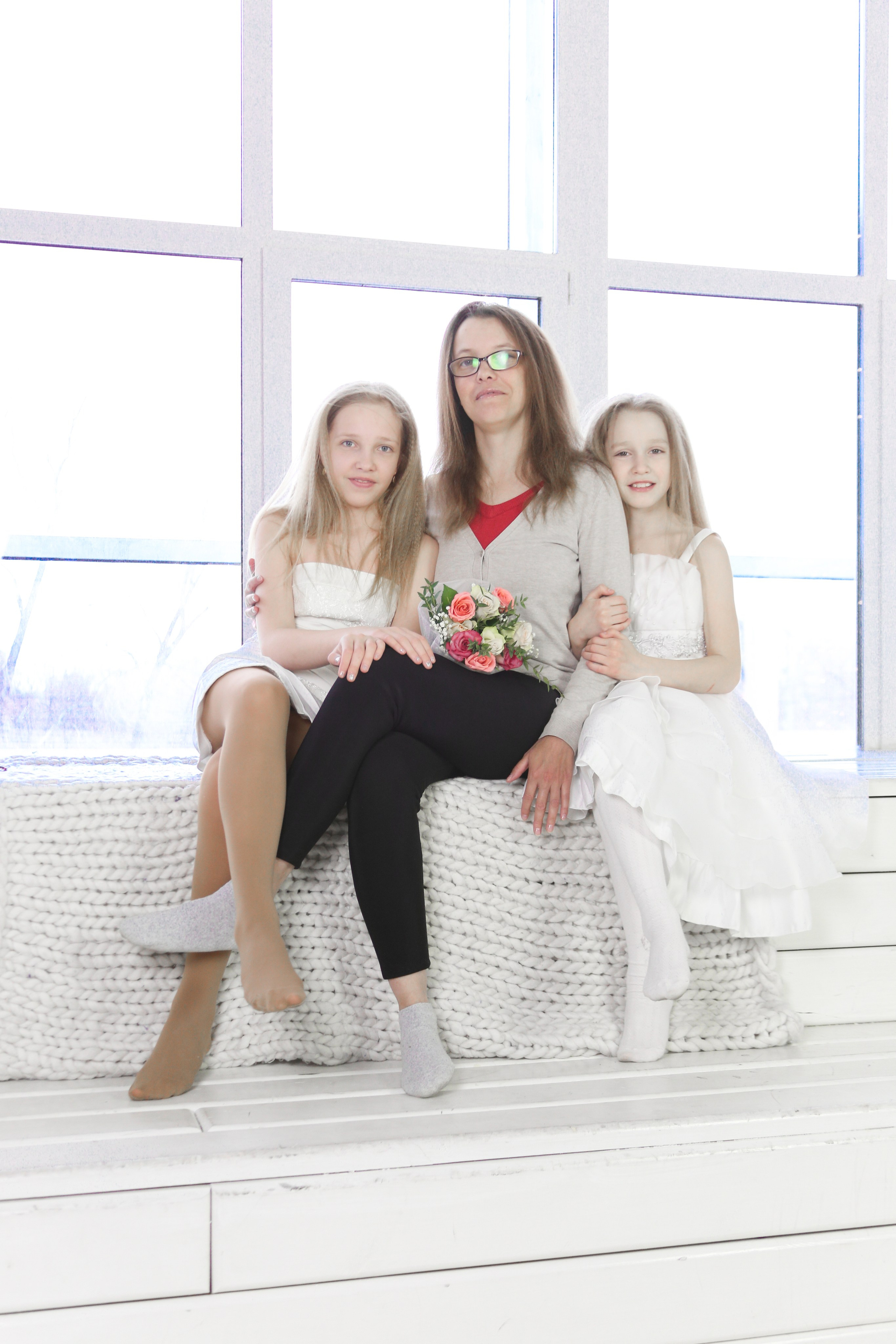 Максим и Любовь. Фотограф Пермь. Фотосессия в фотостудии Перми и на свежем воздухе