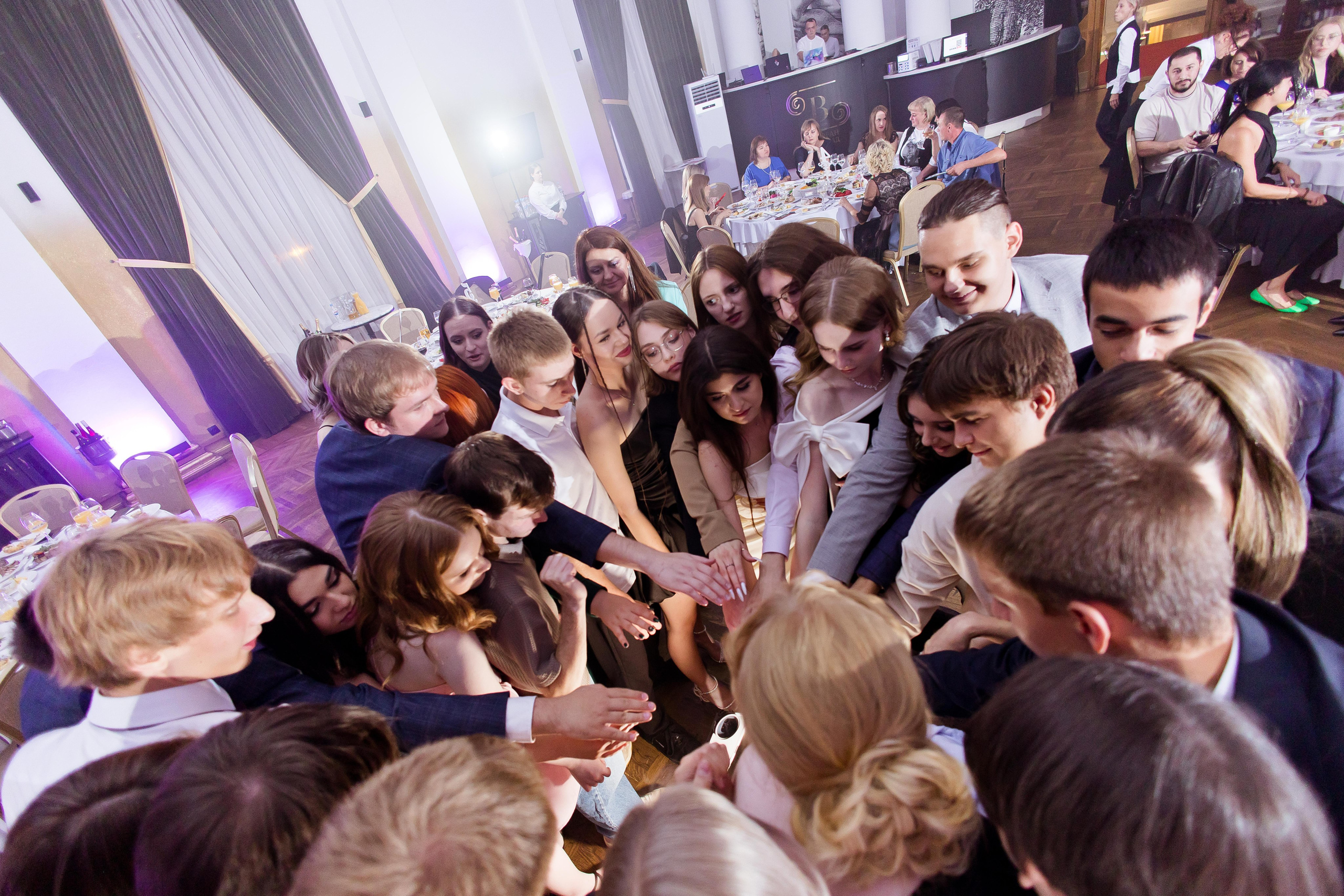 Выпускные 9-11 классы. Свадебный и семейный фотограф Яна Стражева. Волгоград, Москва