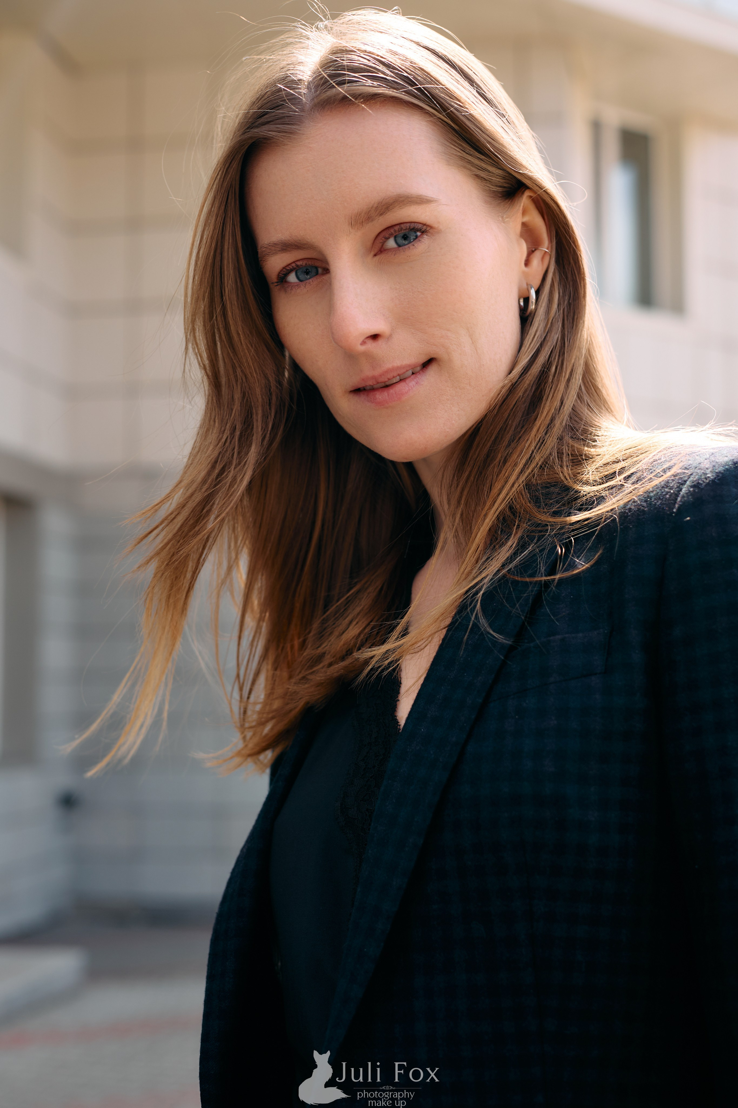 Фотопрогулка по Владивостоку. Портретный, свадебный, репортажный фотограф во Владивостоке Юлиана Джули Фокс