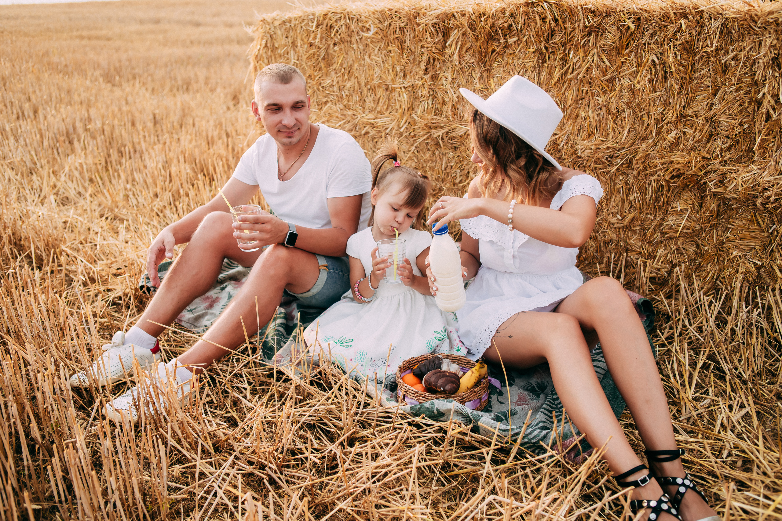 Тюки. Свадебный и семейный фотограф Анастасия Меркуль