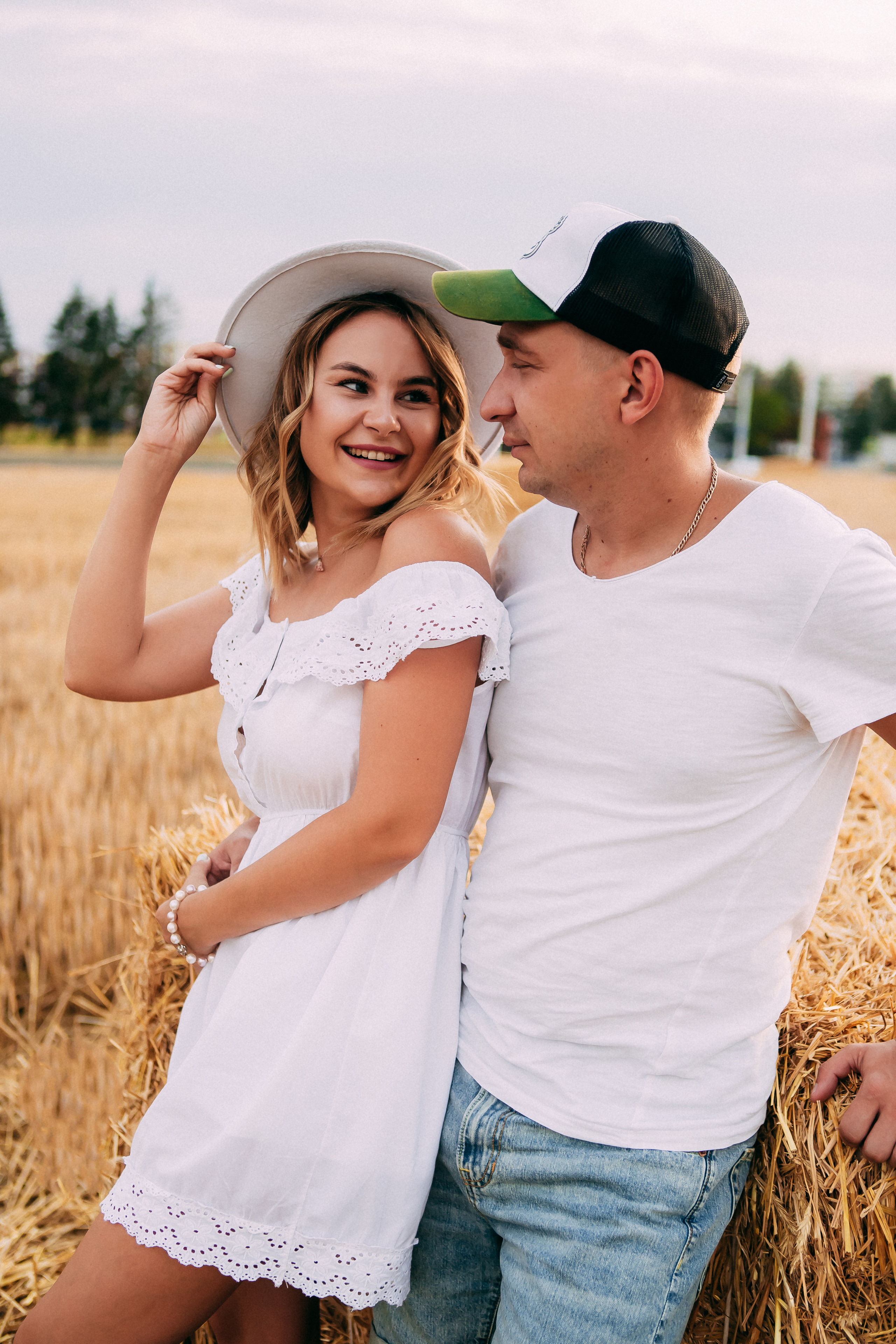 Тюки. Свадебный и семейный фотограф Анастасия Меркуль