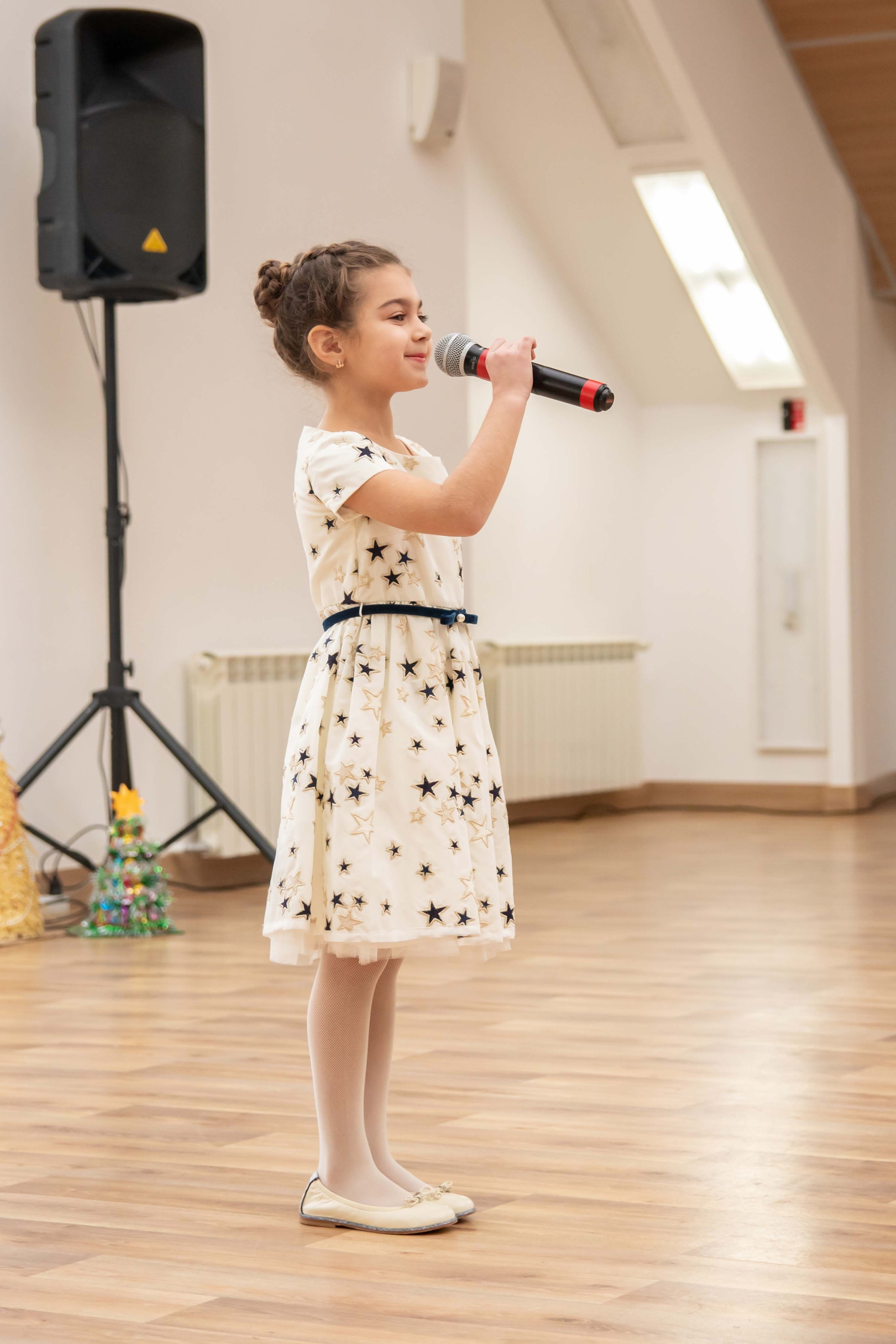 Благотворительный концерт. Часть1: Дети. Репортажный Фотограф