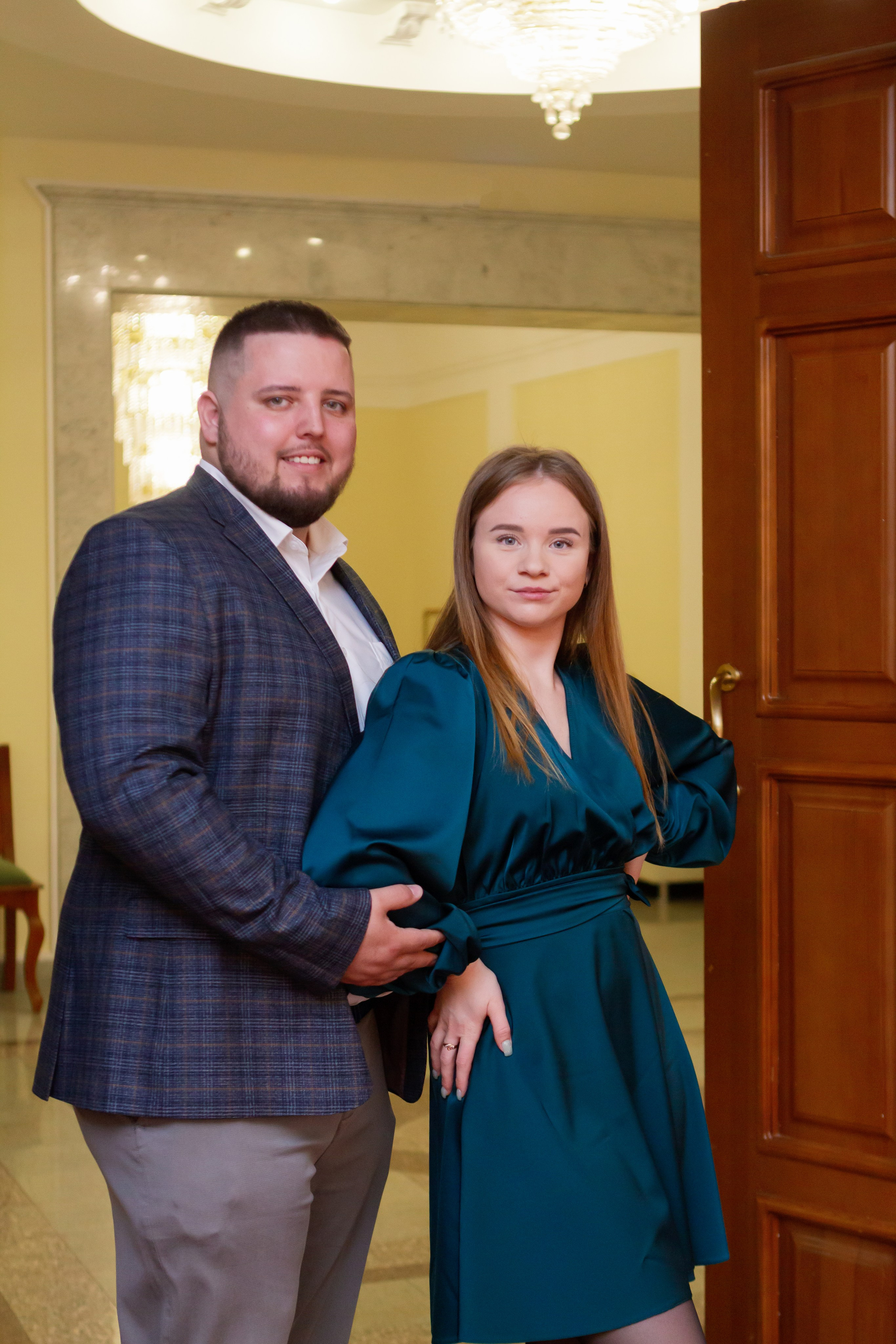 Никита и Елизавета. Свадебная фотосъёмка в ЗАГСе, Екатеринбург. Фотограф в Екатеринбурге Пойгина Елена