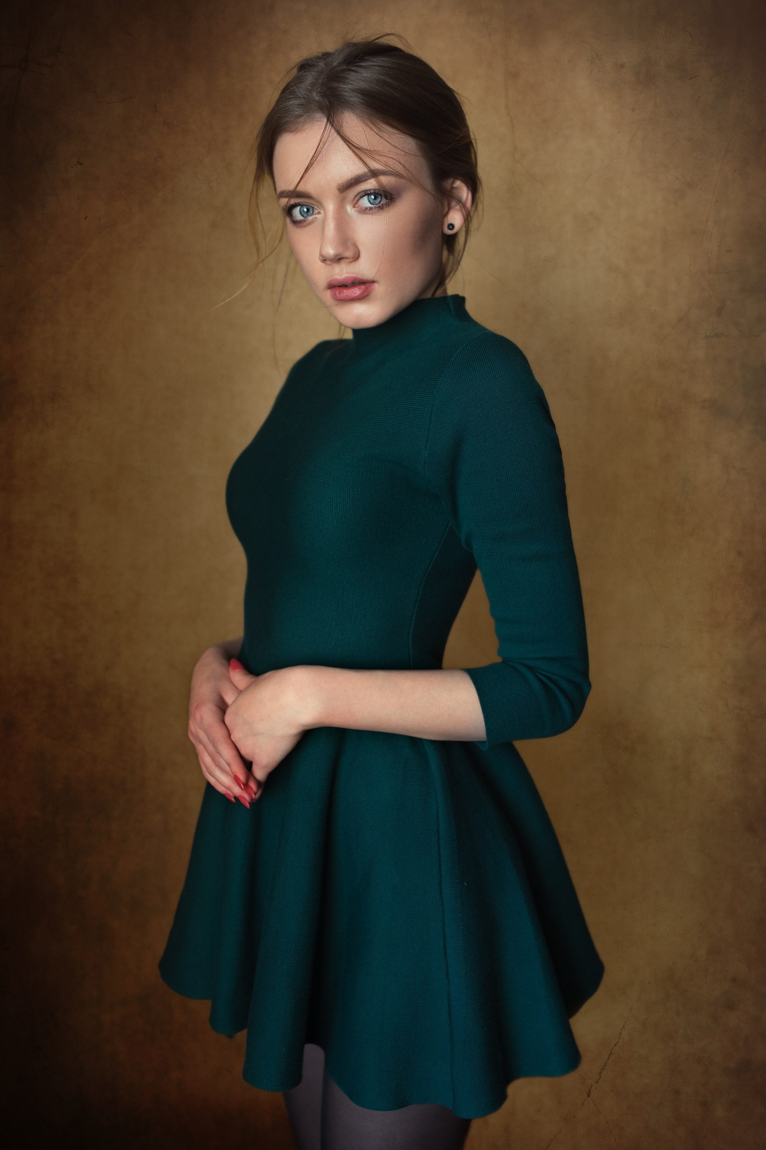 Портреты у окна с Екатериной в формате для «себя»