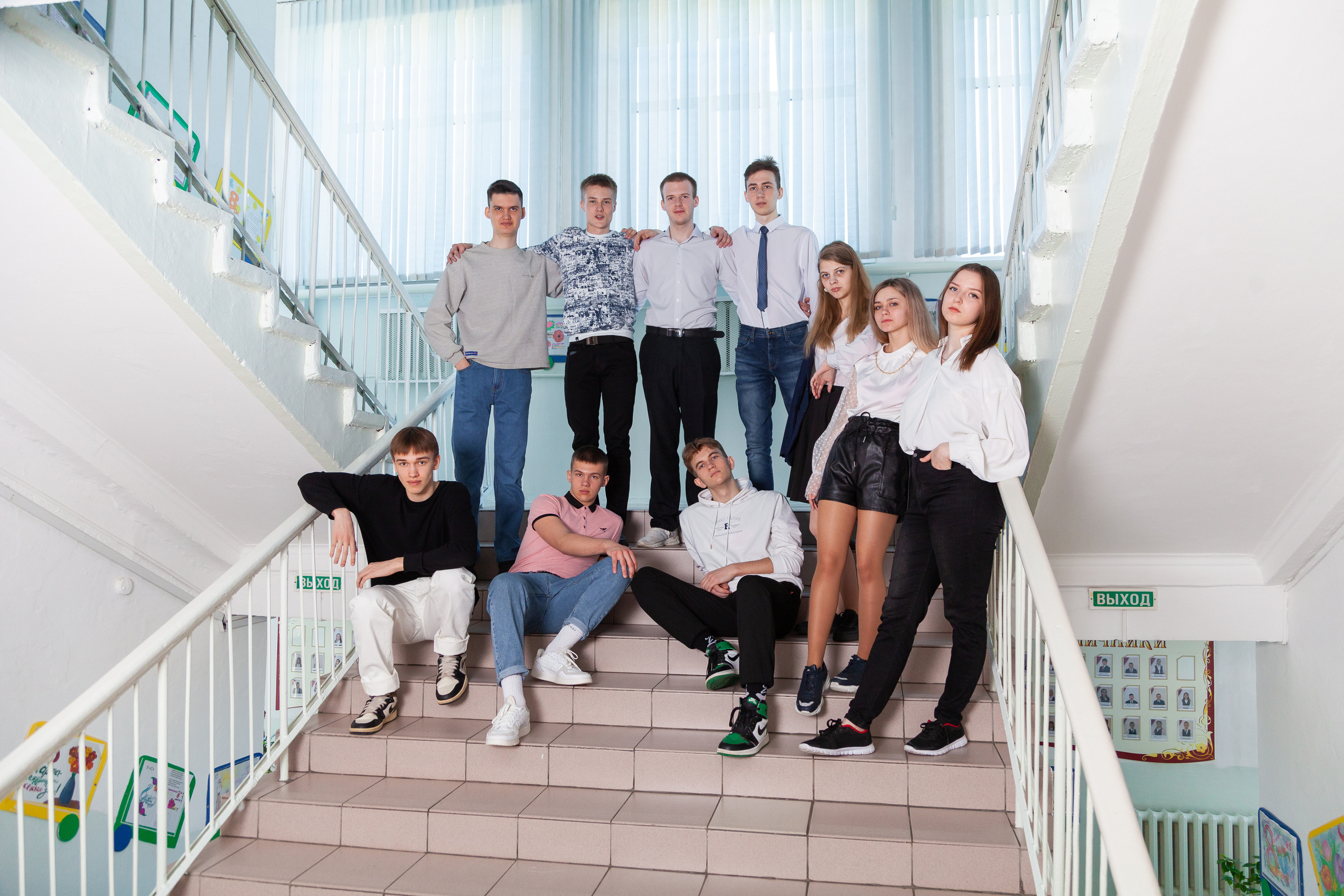 11 Класс Школа № 1 Выпуск 2023. Фотограф Нечипоренко Иван