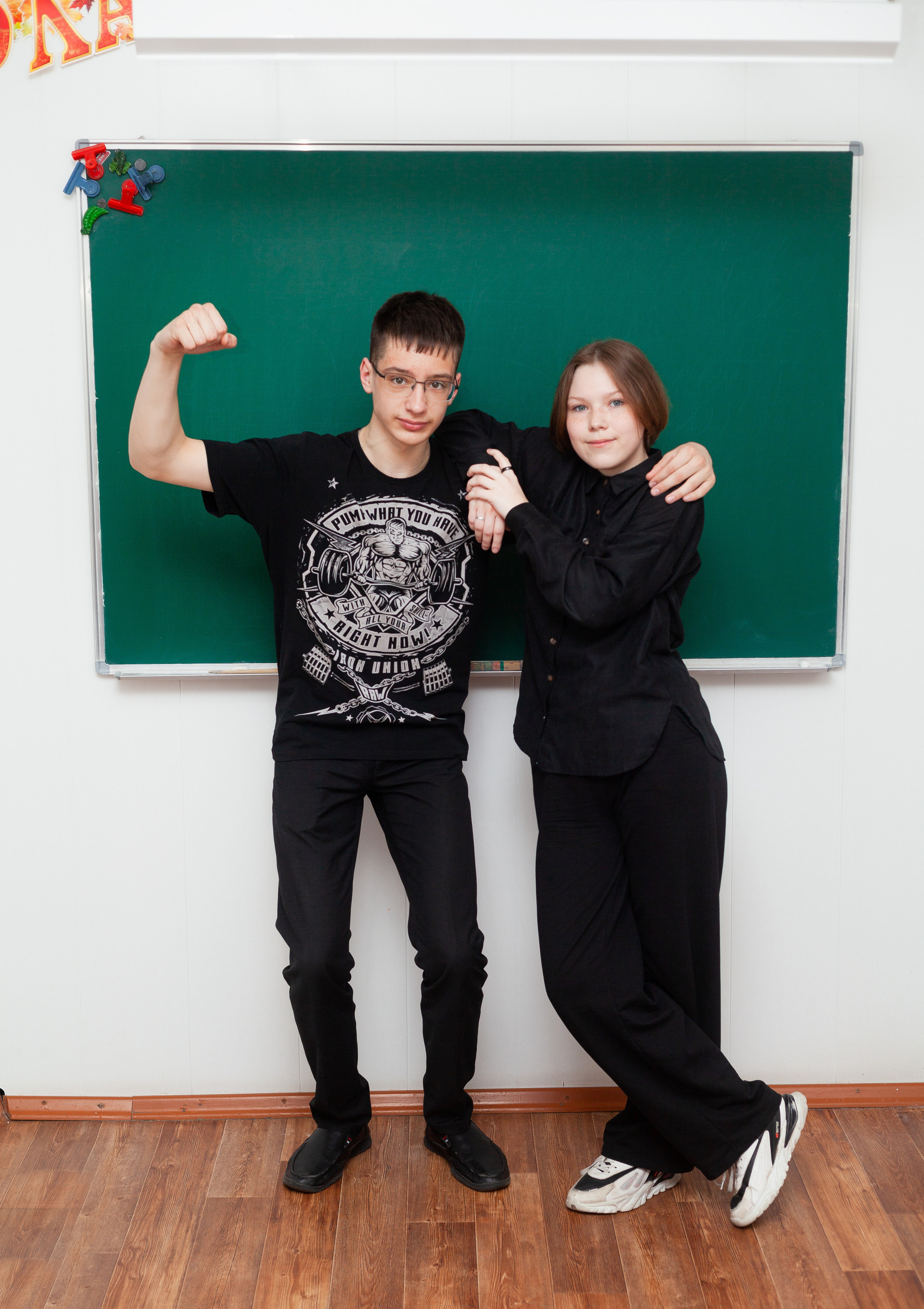 9Б Школа № 1 Выпуск 2023. Фотограф Нечипоренко Иван