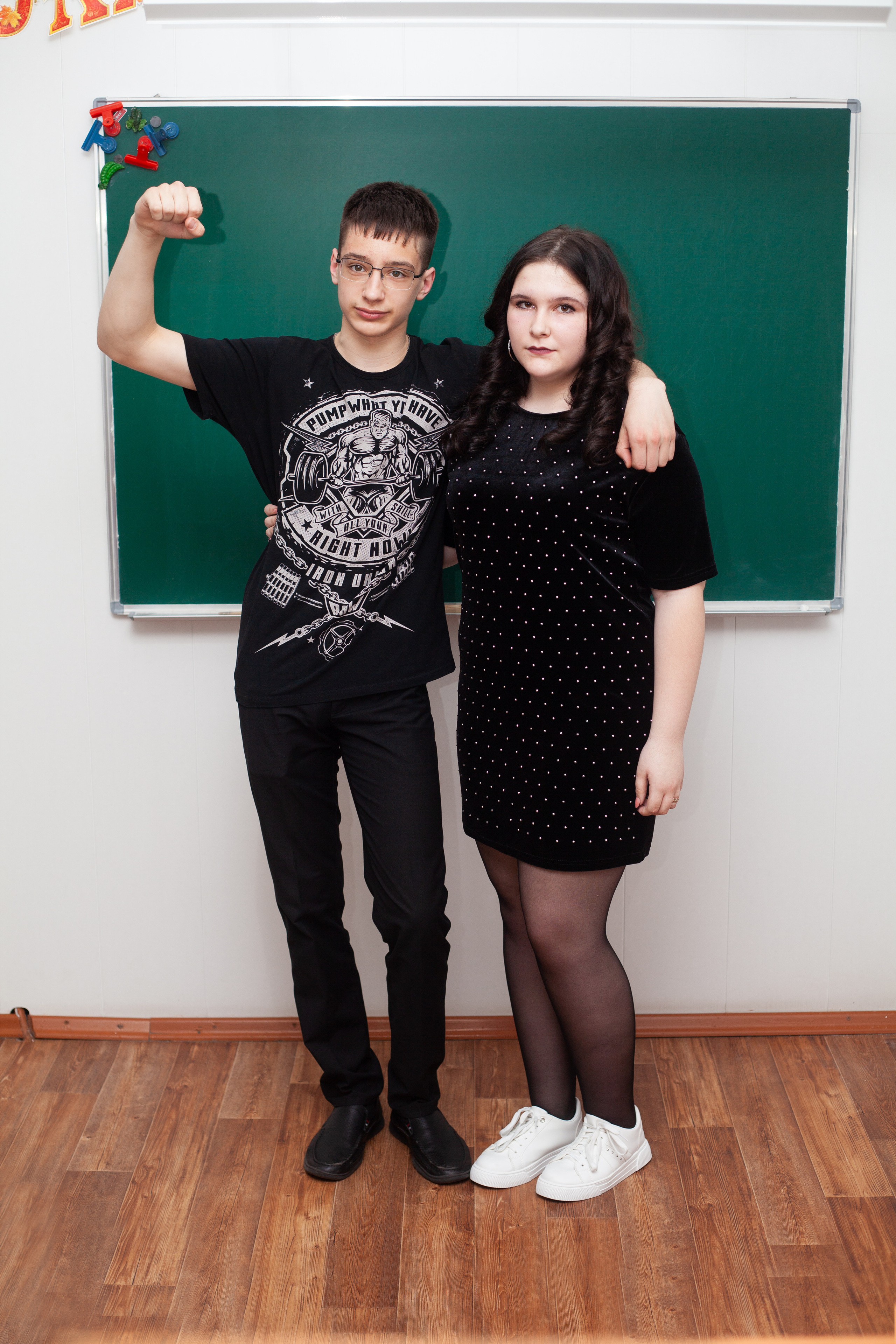 9Б Школа № 1 Выпуск 2023. Фотограф Нечипоренко Иван