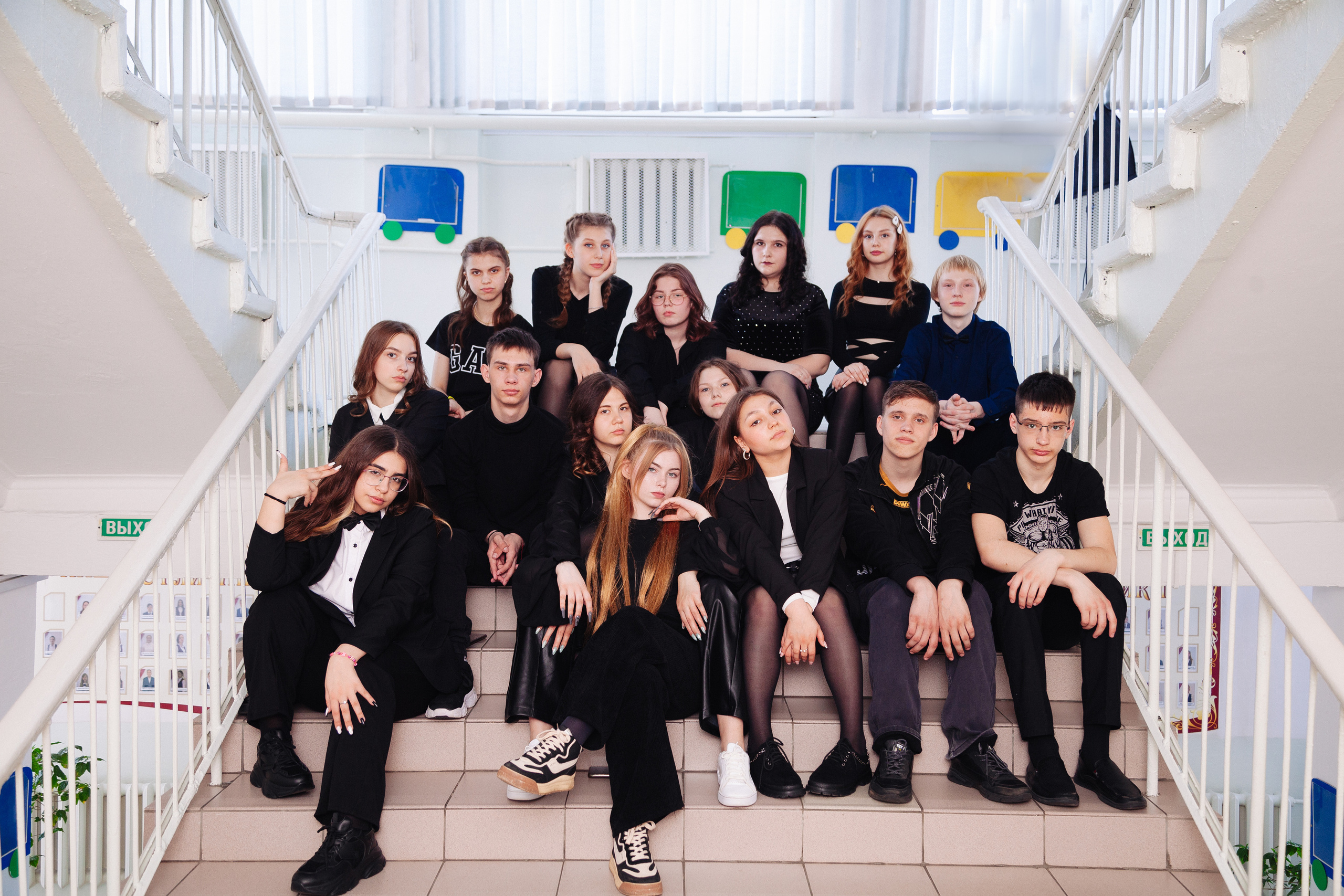 9Б Школа № 1 Выпуск 2023. Фотограф Нечипоренко Иван