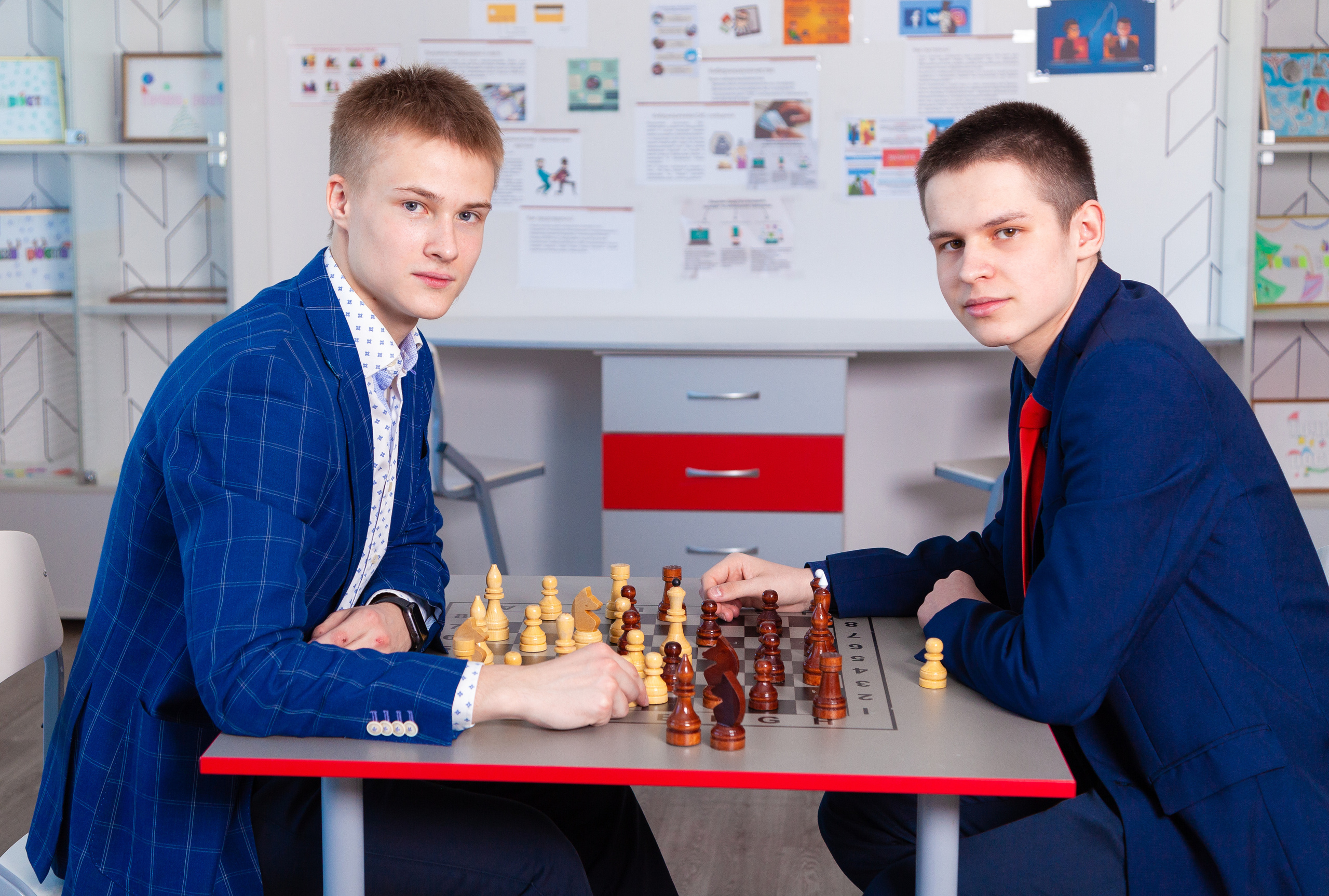 11 Класс Школа № 1 Выпуск 2023. Фотограф Нечипоренко Иван