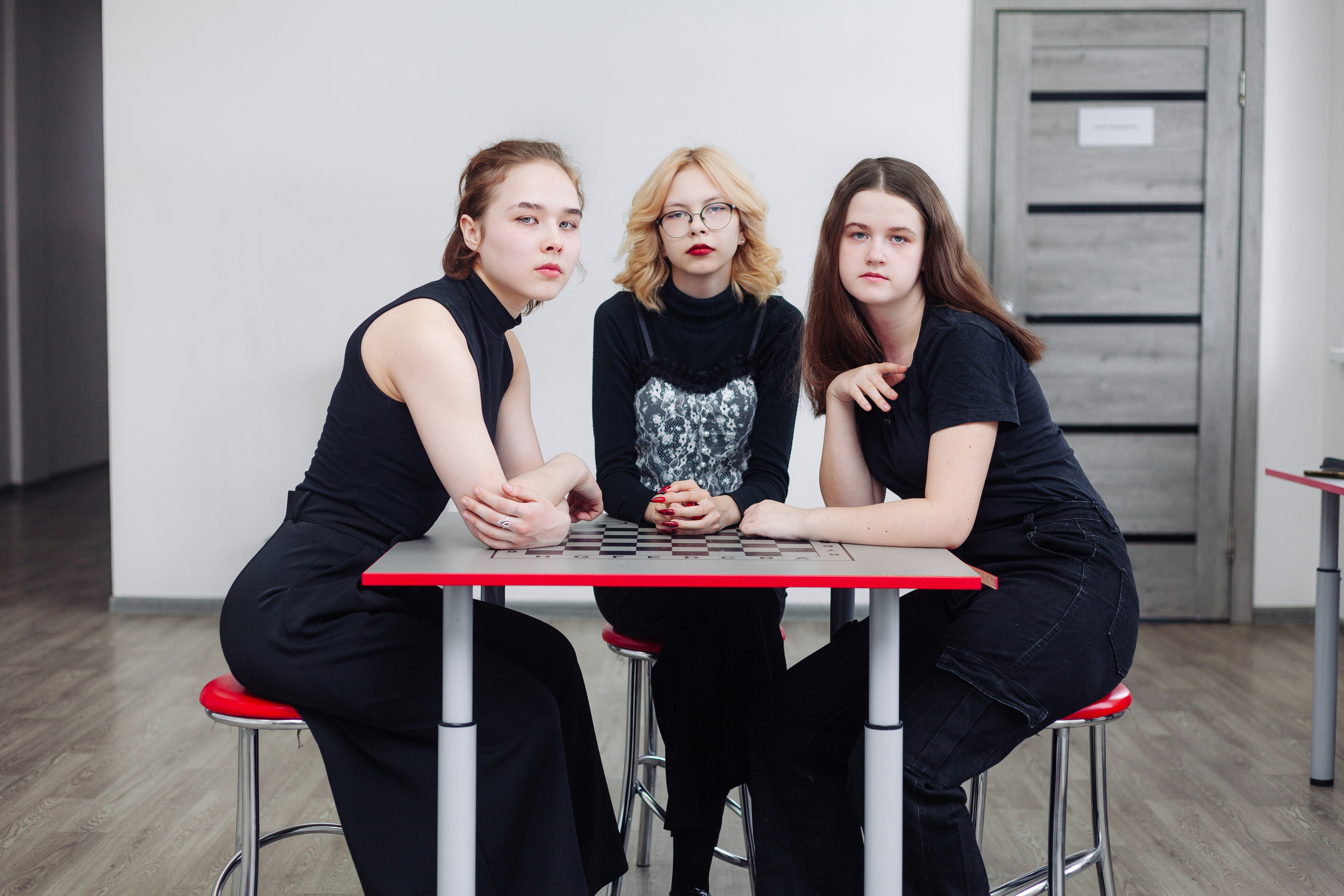 9Б Школа № 1 Выпуск 2023. Фотограф Нечипоренко Иван