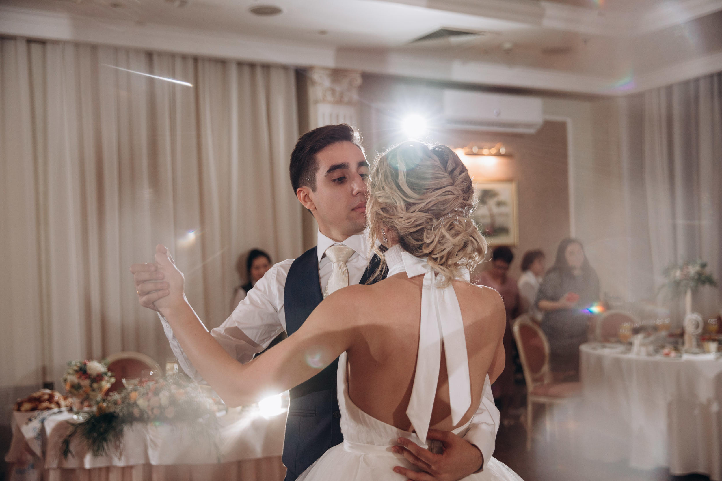 Максим и Юлия. Организация и координация свадебных и семейных торжеств